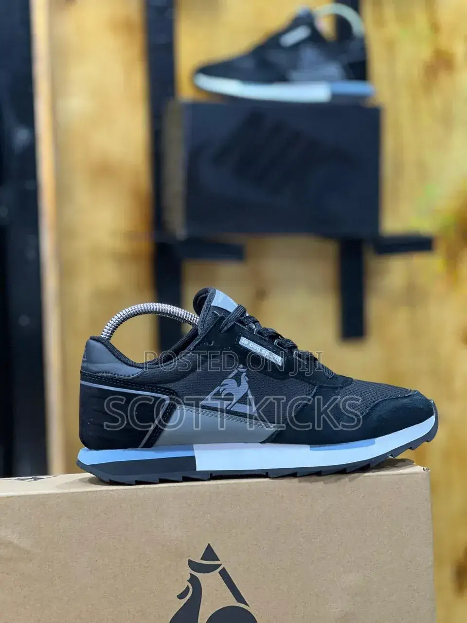 Le Coq Sportif Black White