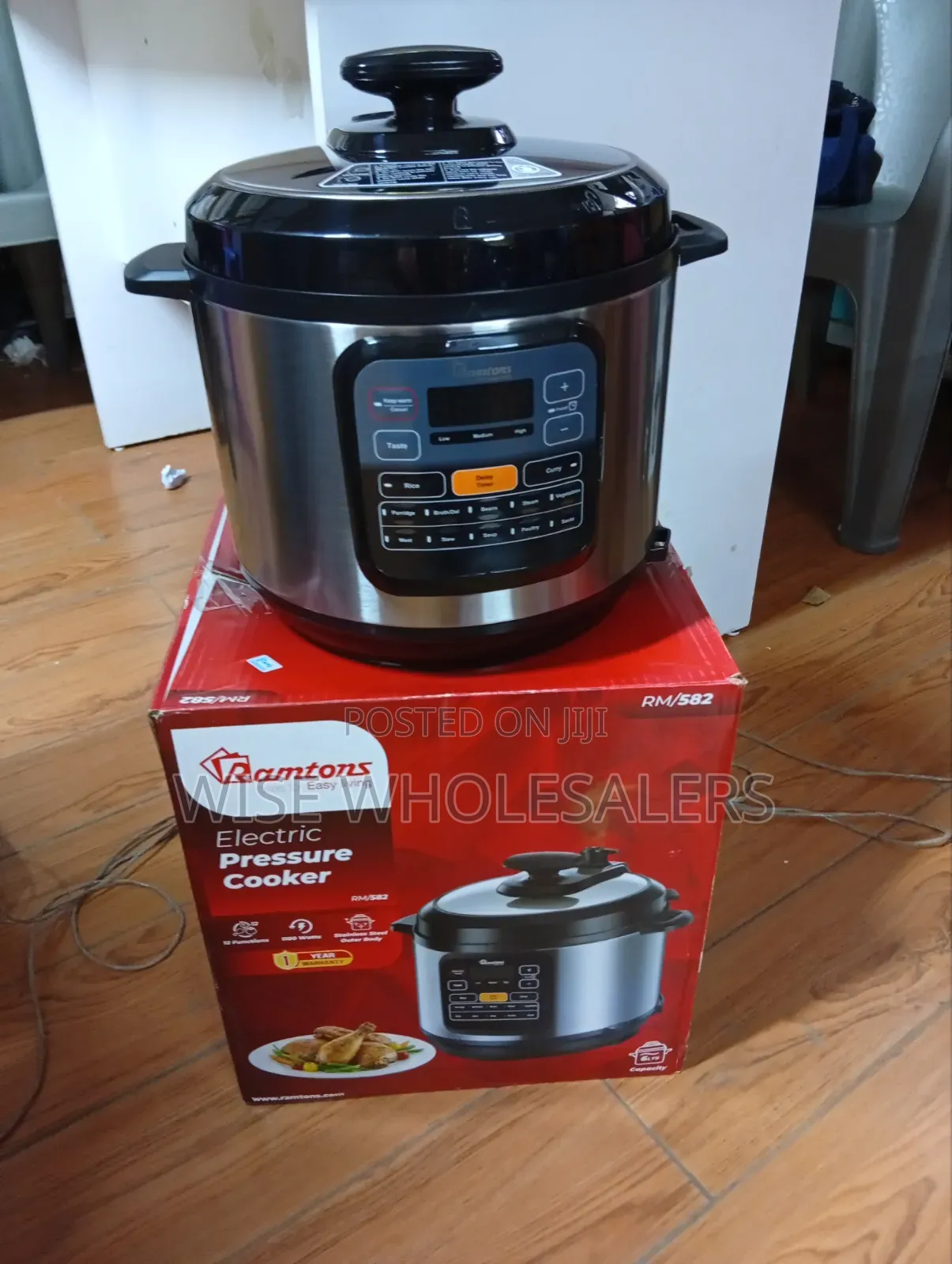 Ramtons Rm/582-Electric Pressure Cooker- Black (1yr Wrty)