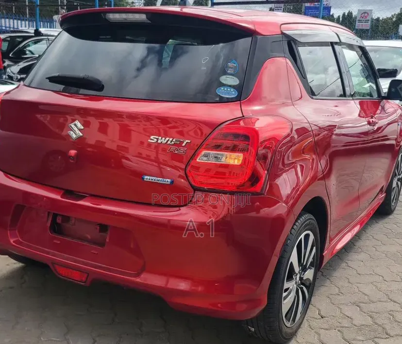 Suzuki Swift 2019 Red