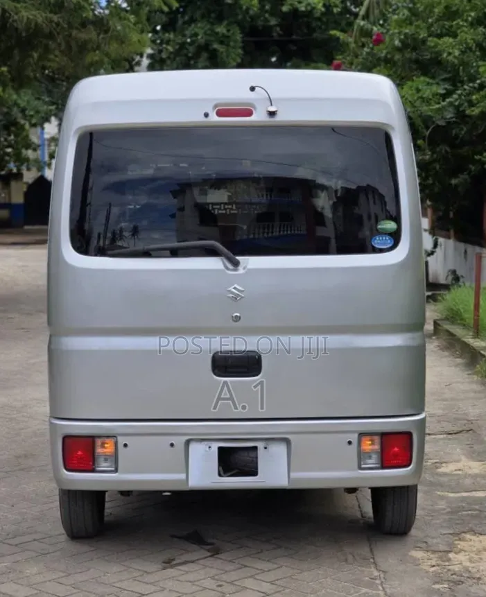 Suzuki Every 2019 Silver