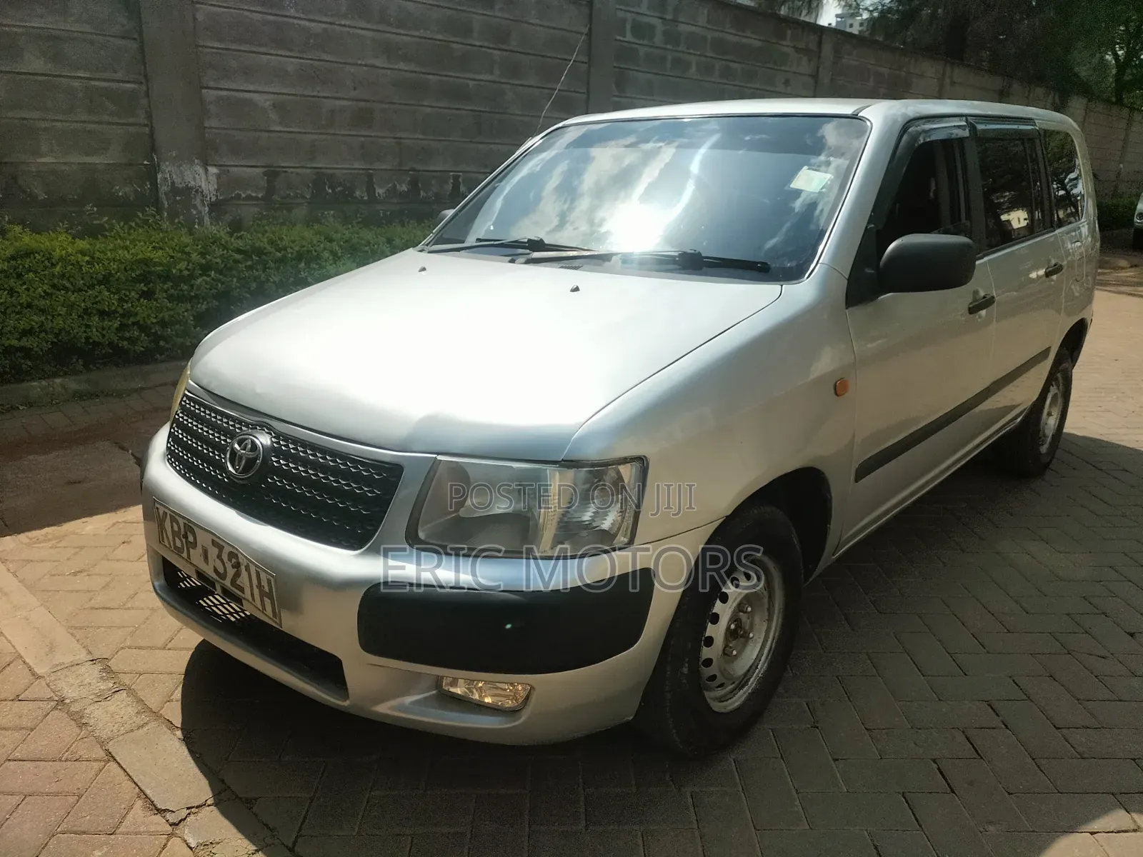 Toyota Succeed 2005 Gray