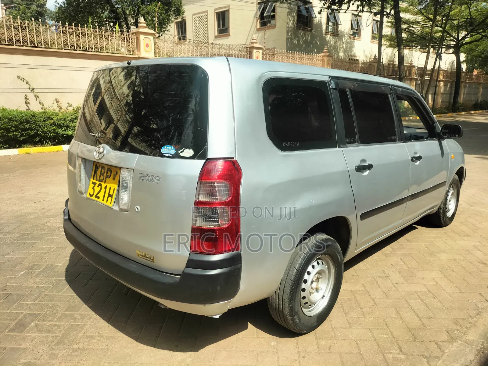 Toyota Succeed 2005 Gray