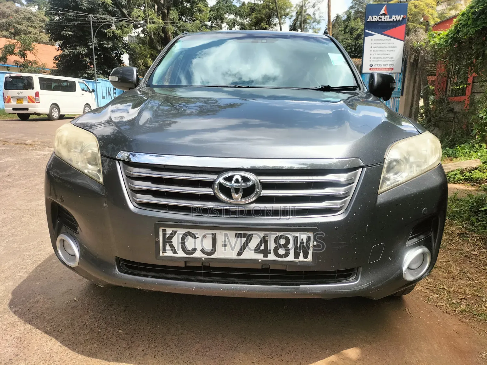 Toyota Vanguard 2010 Gray