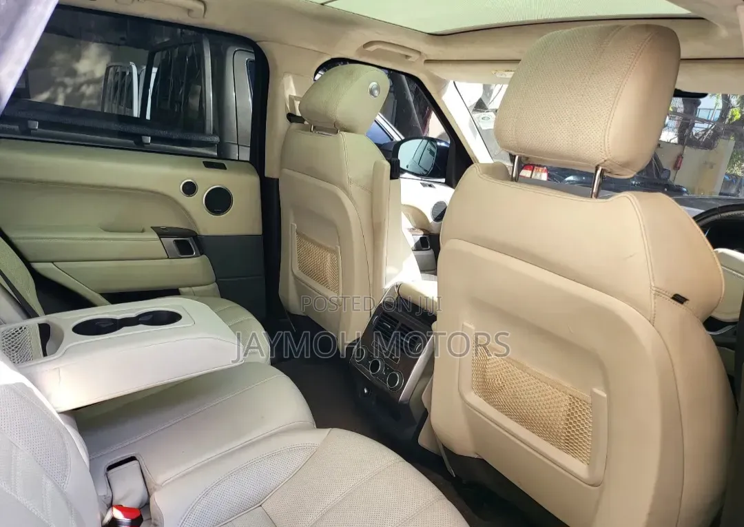 Land Rover Discovery Sport 2016 Green