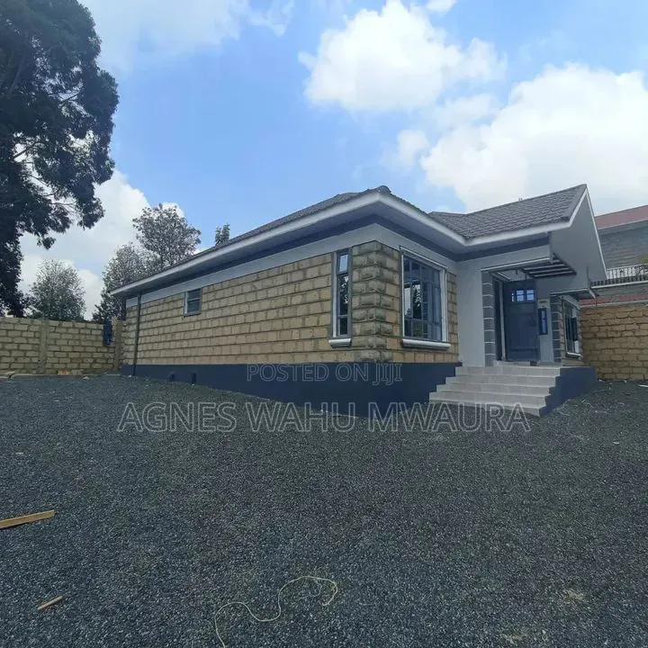 4bdrm Bungalow in Matasia for sale