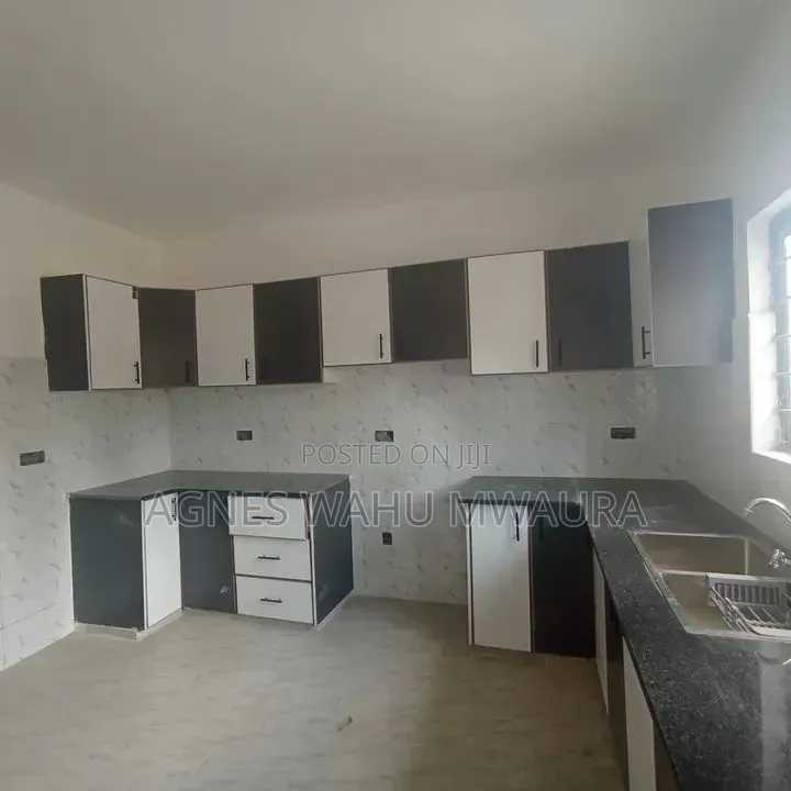 4bdrm Bungalow in Matasia for sale