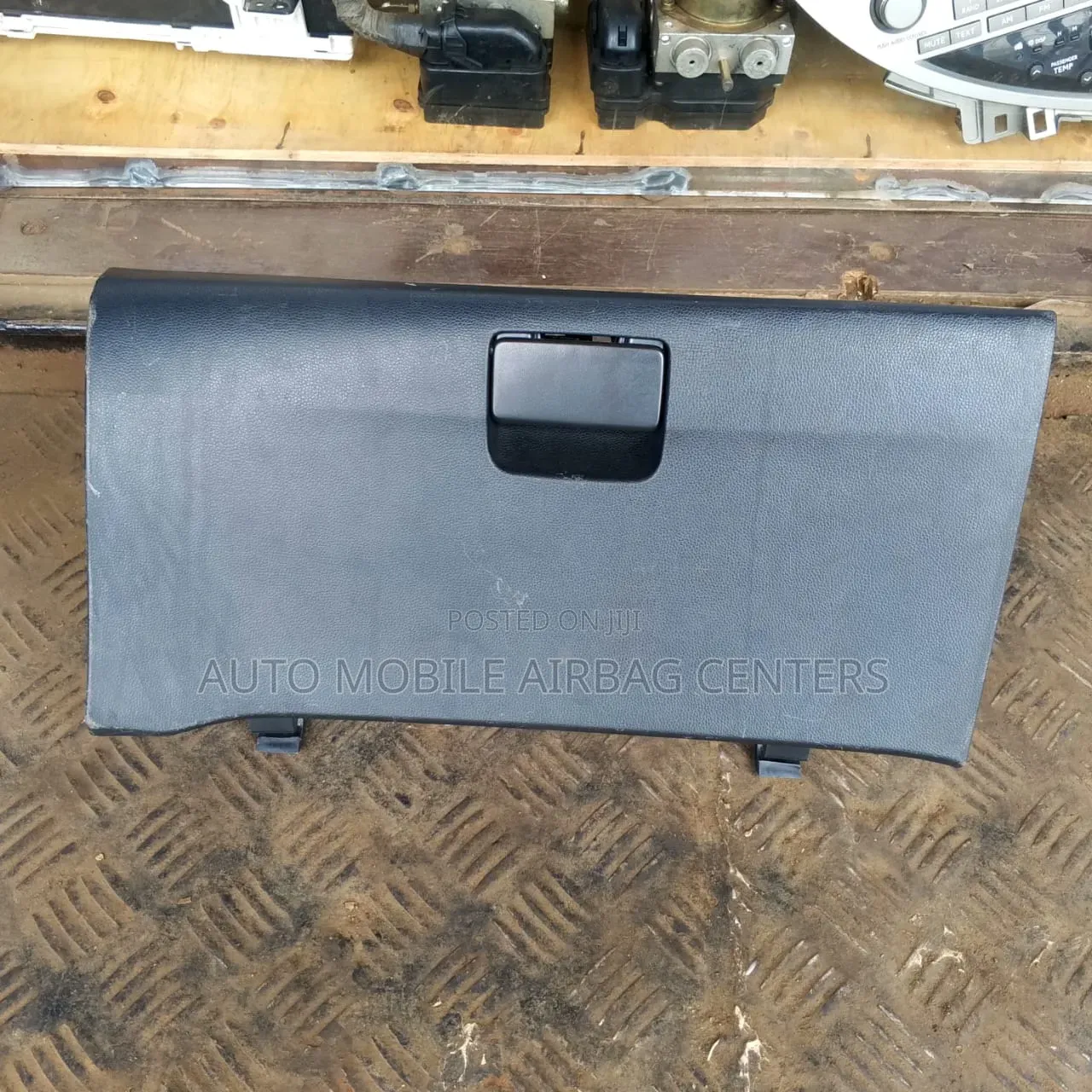 Honda Fit 2014 Glovebox