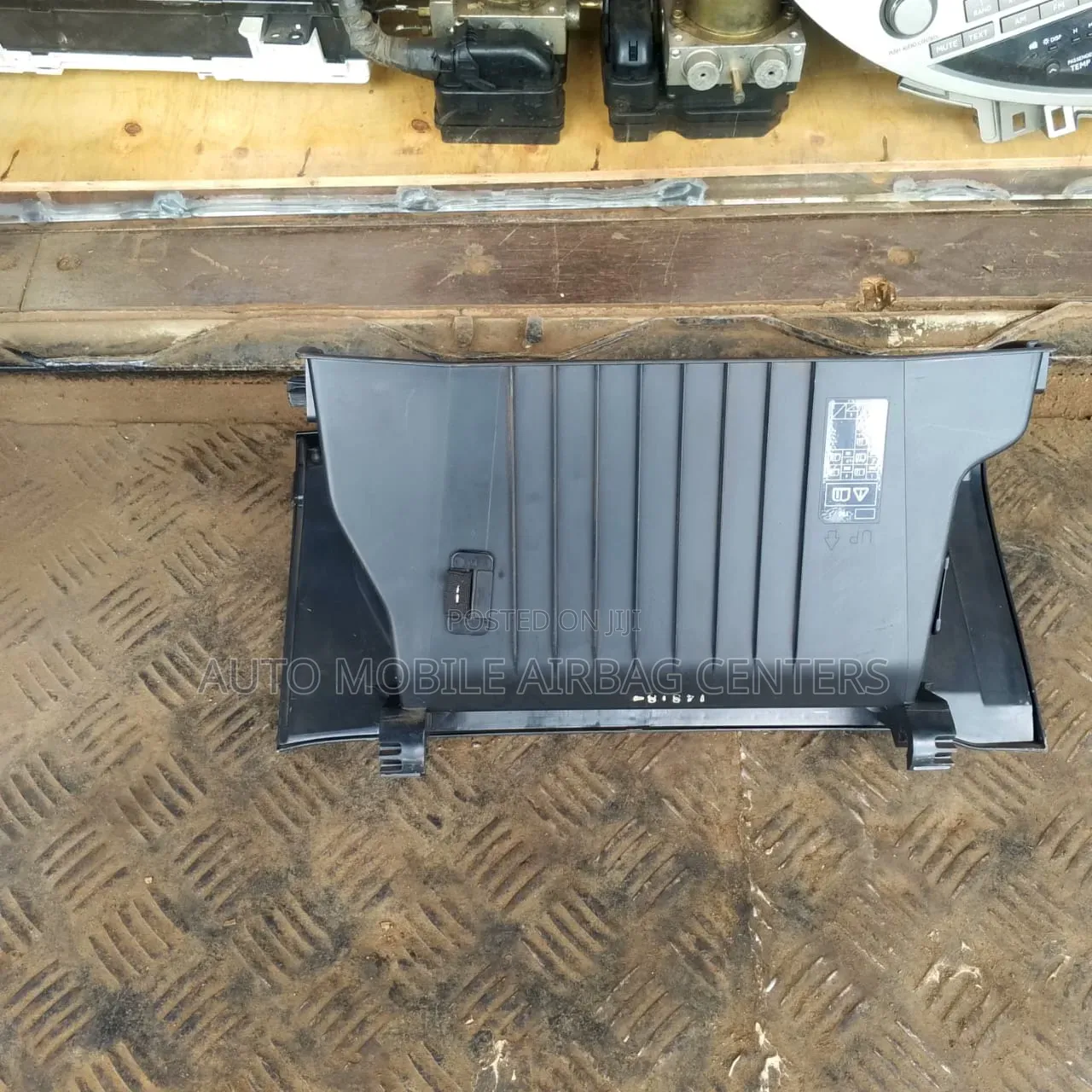 Honda Fit 2014 Glovebox
