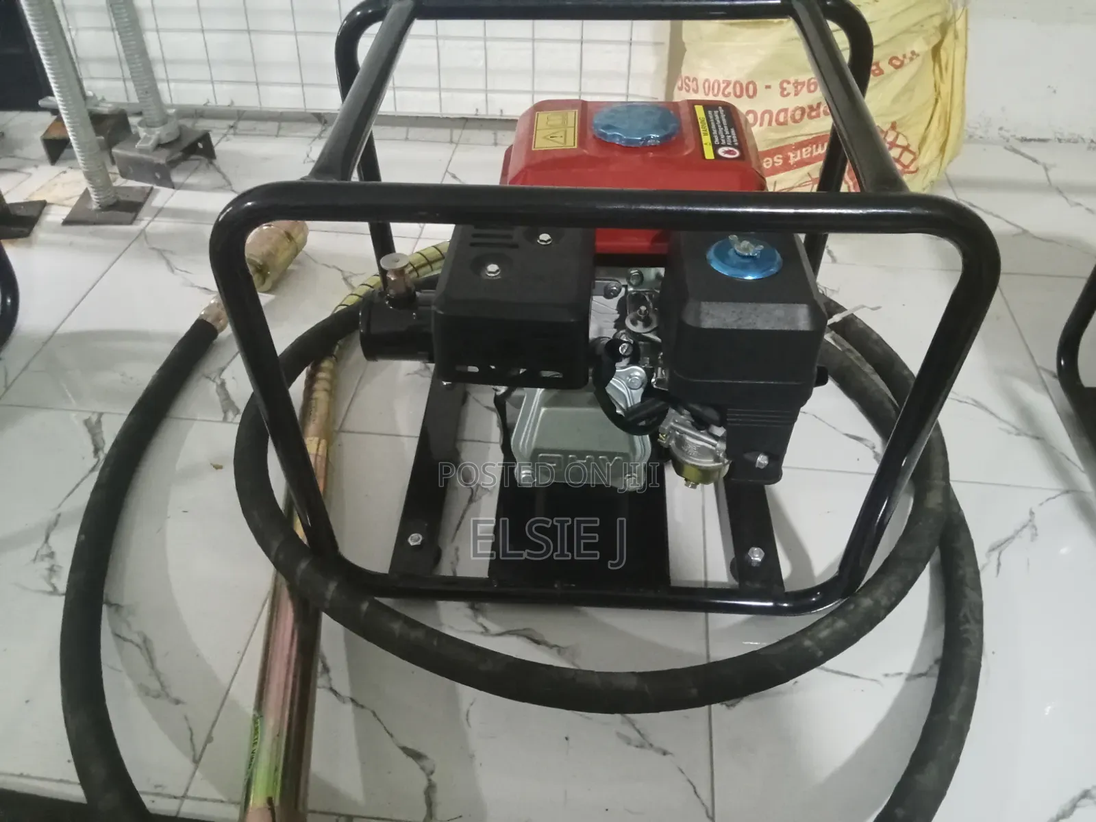 Aico Concrete Vibrator
