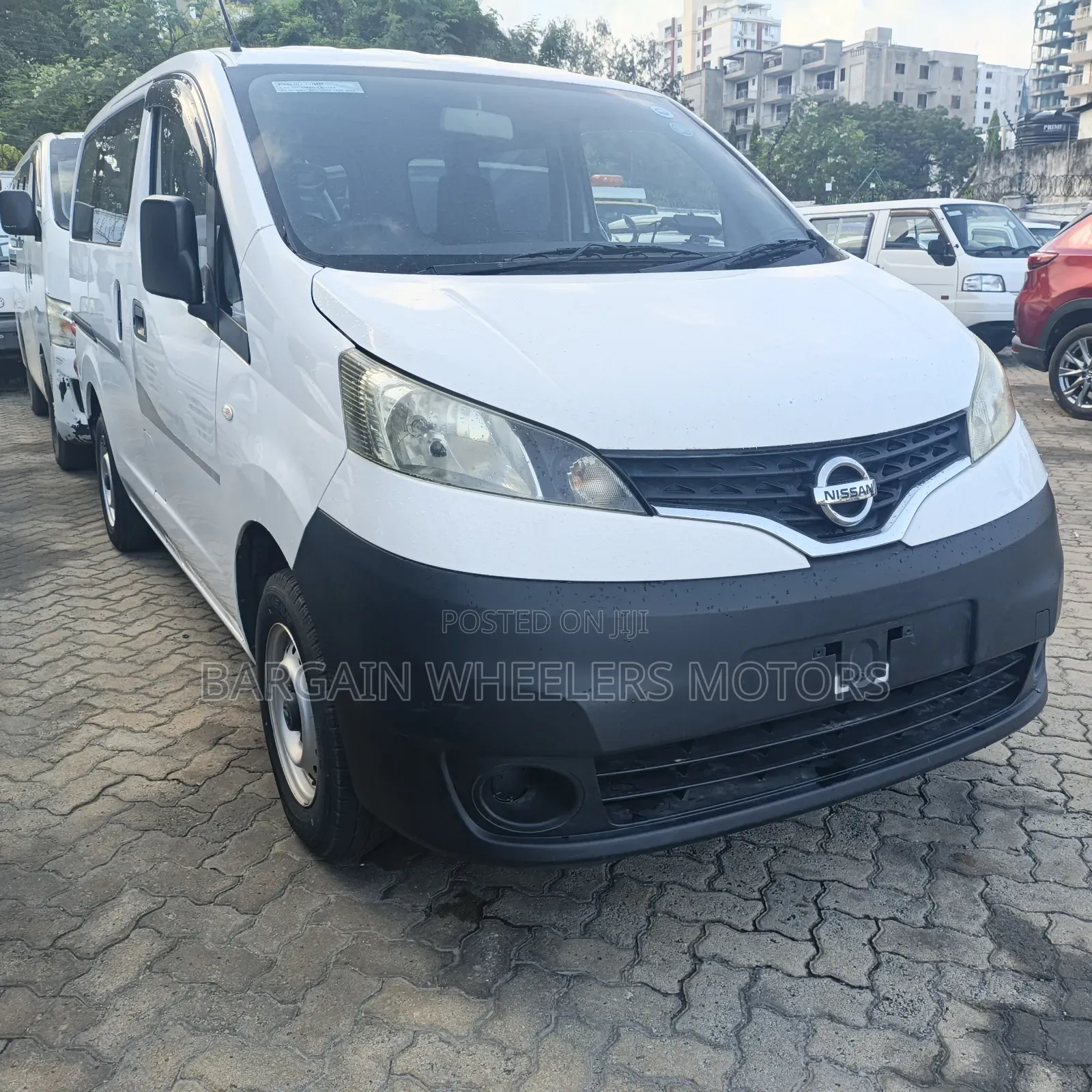 Nissan NV200 2019 White
