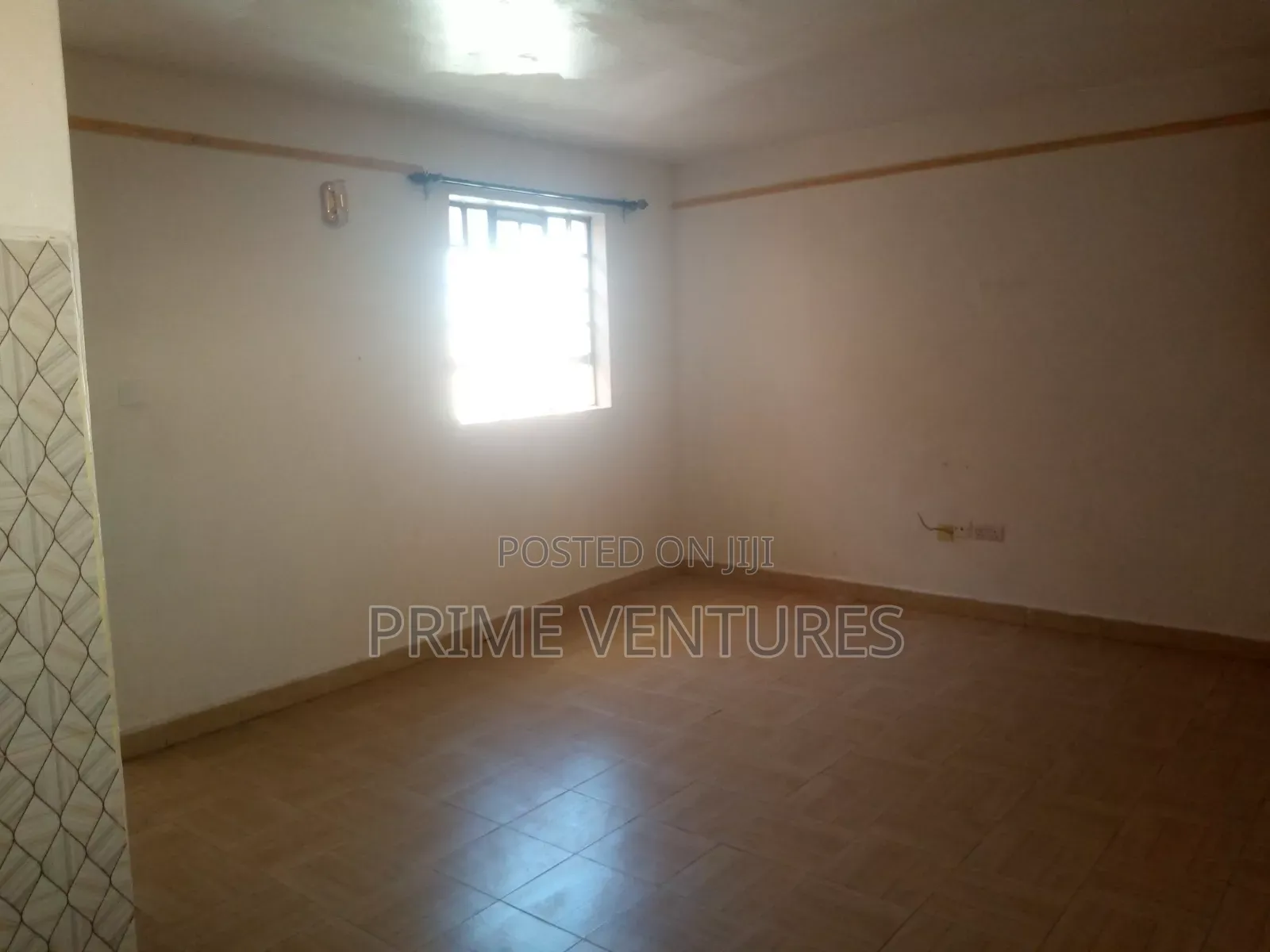 Mini Flat in Donholm, Greenspan for rent