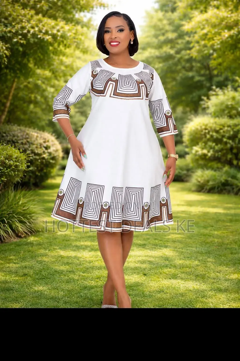 Senori Knee-Length Dresses