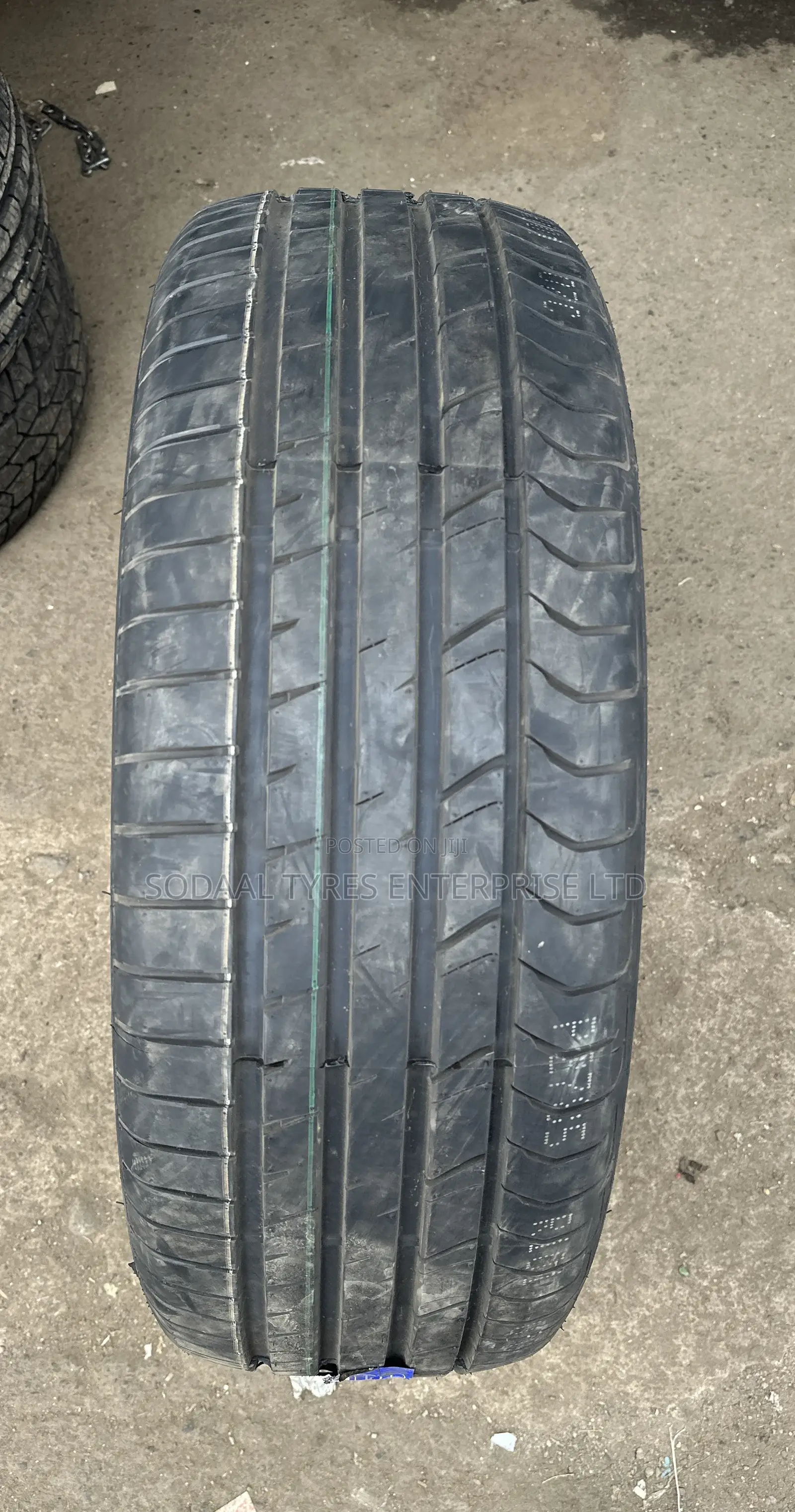 255/55r20 Goddard Tires