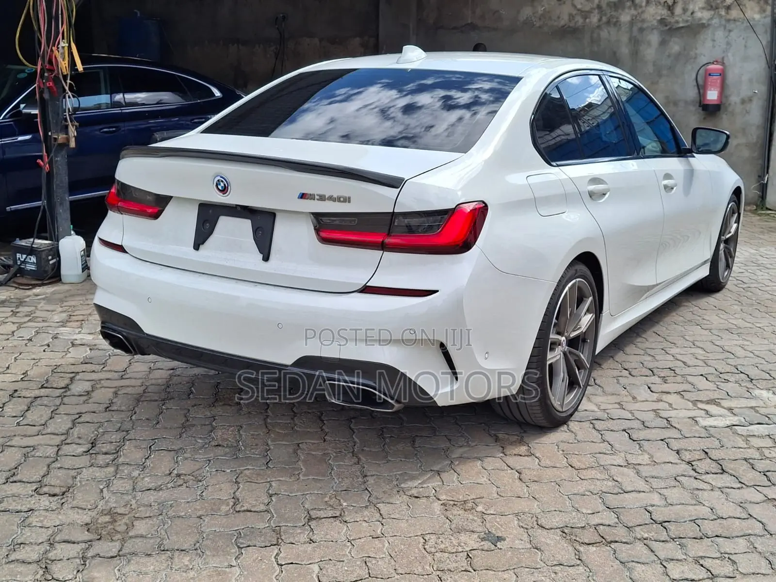 BMW 3 Series 2020 White