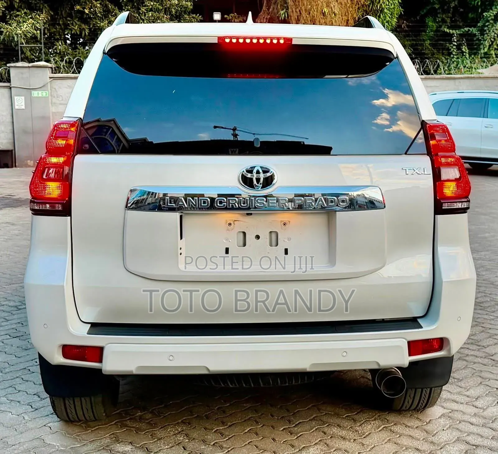 Toyota Land Cruiser Prado 2.8 2021 White