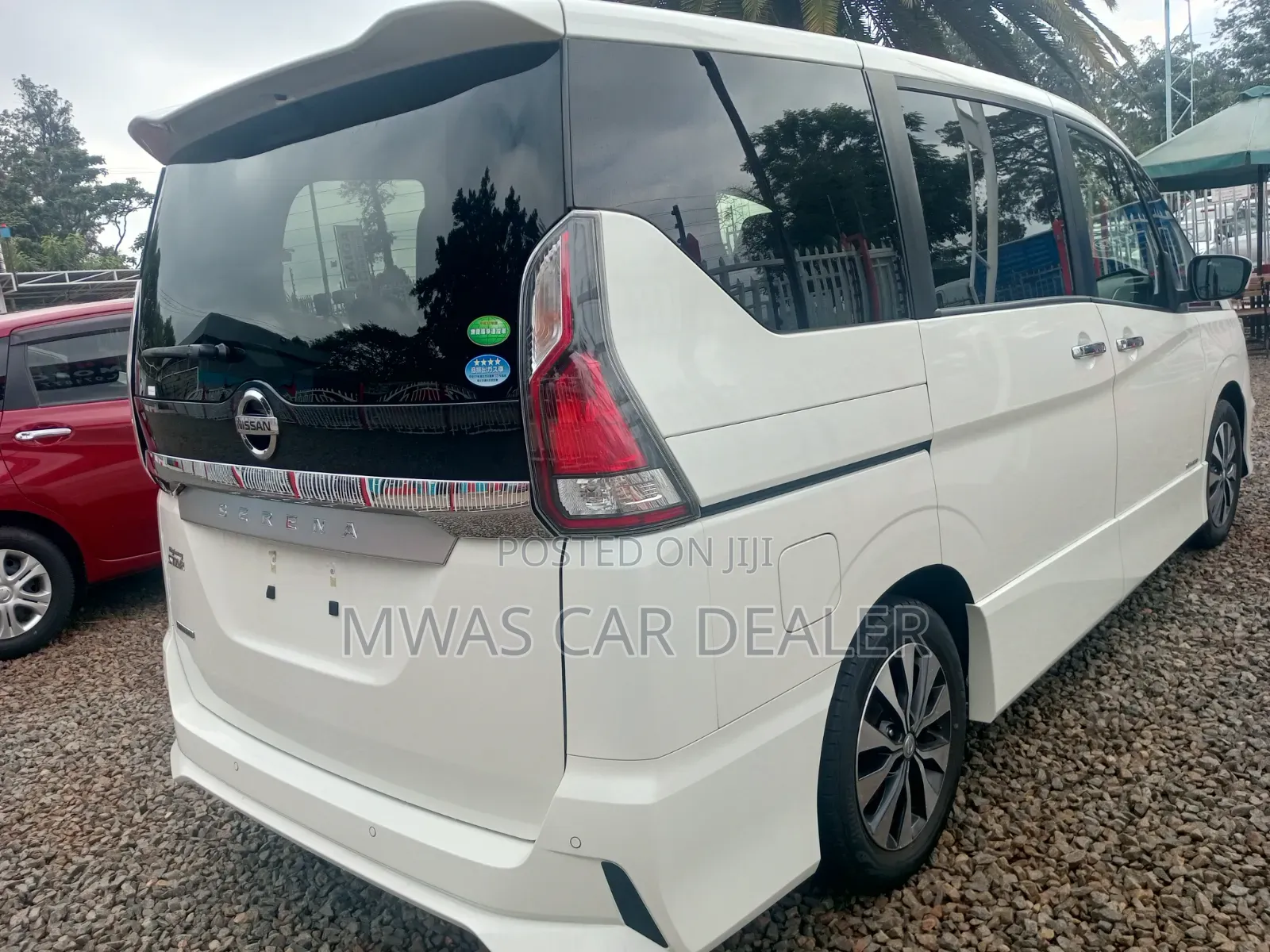 Nissan Serena 2019 White