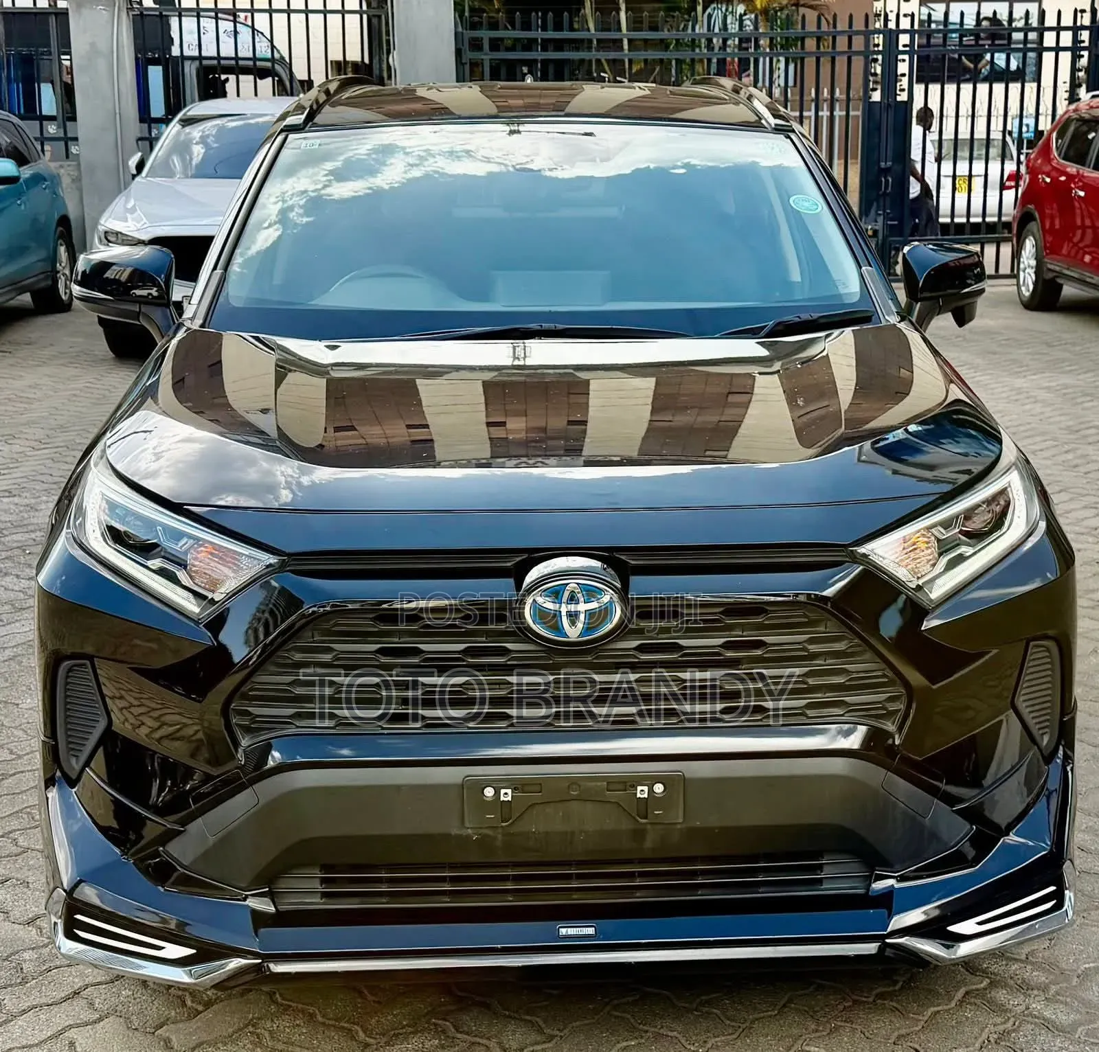 Toyota RAV4 LE AWD 2019 Black