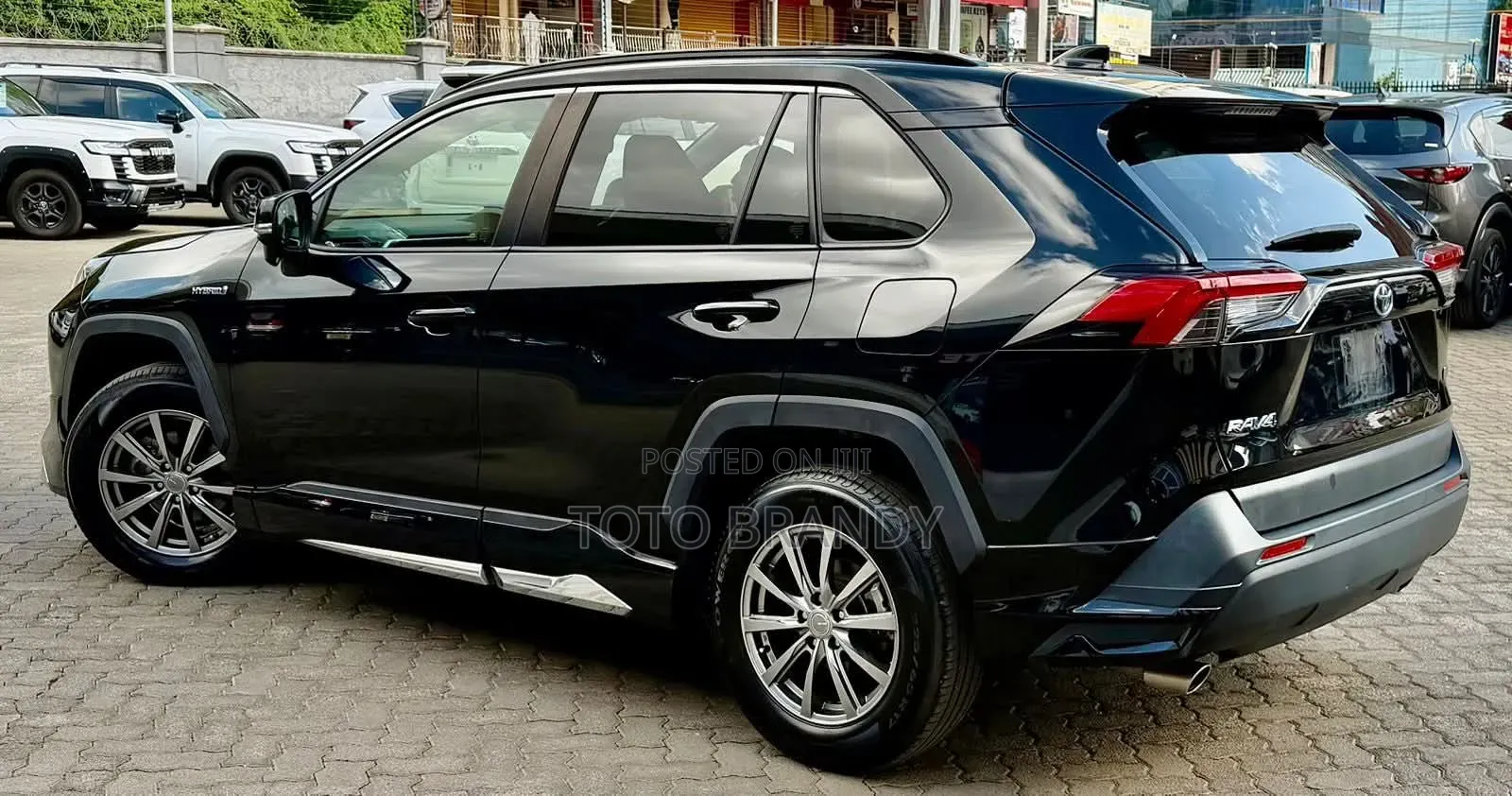 Toyota RAV4 LE AWD 2019 Black