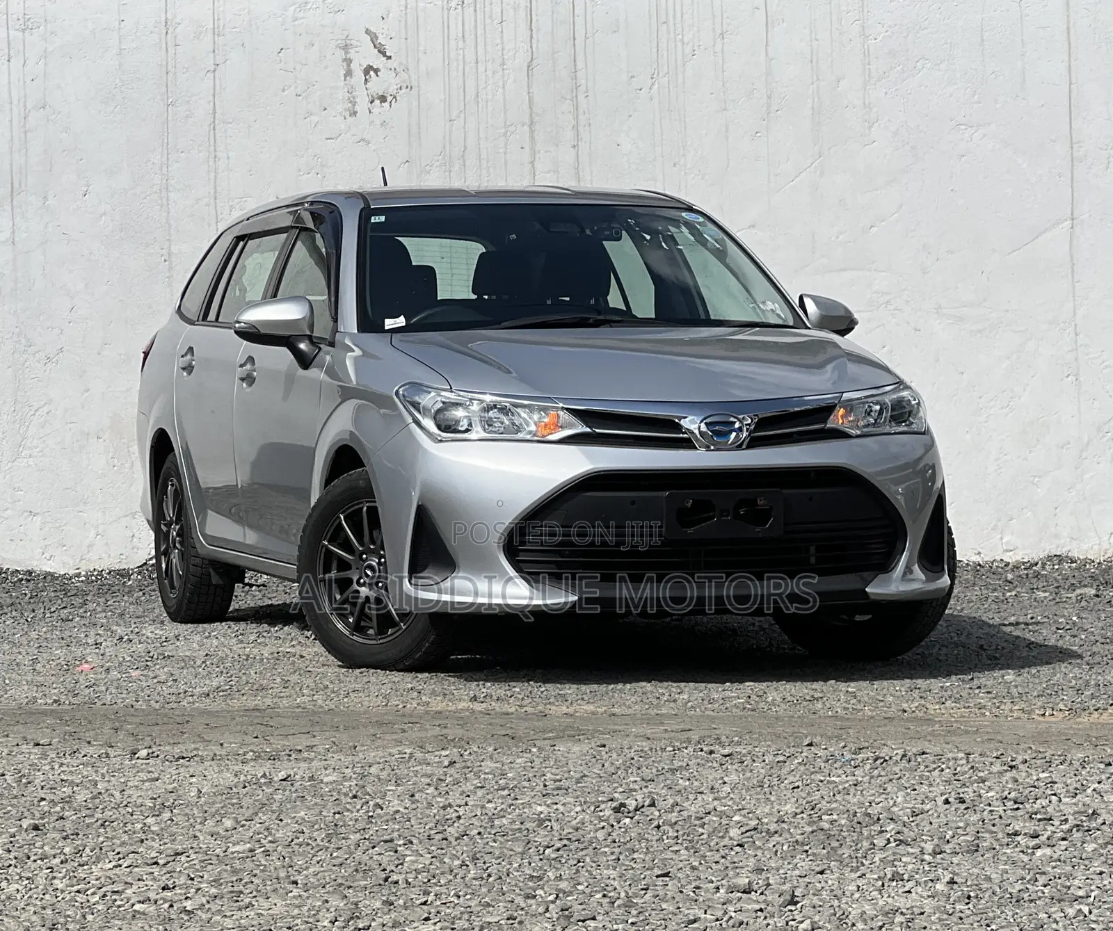 Toyota Corolla Fielder 1.5 Petrol AWD 2020 Silver
