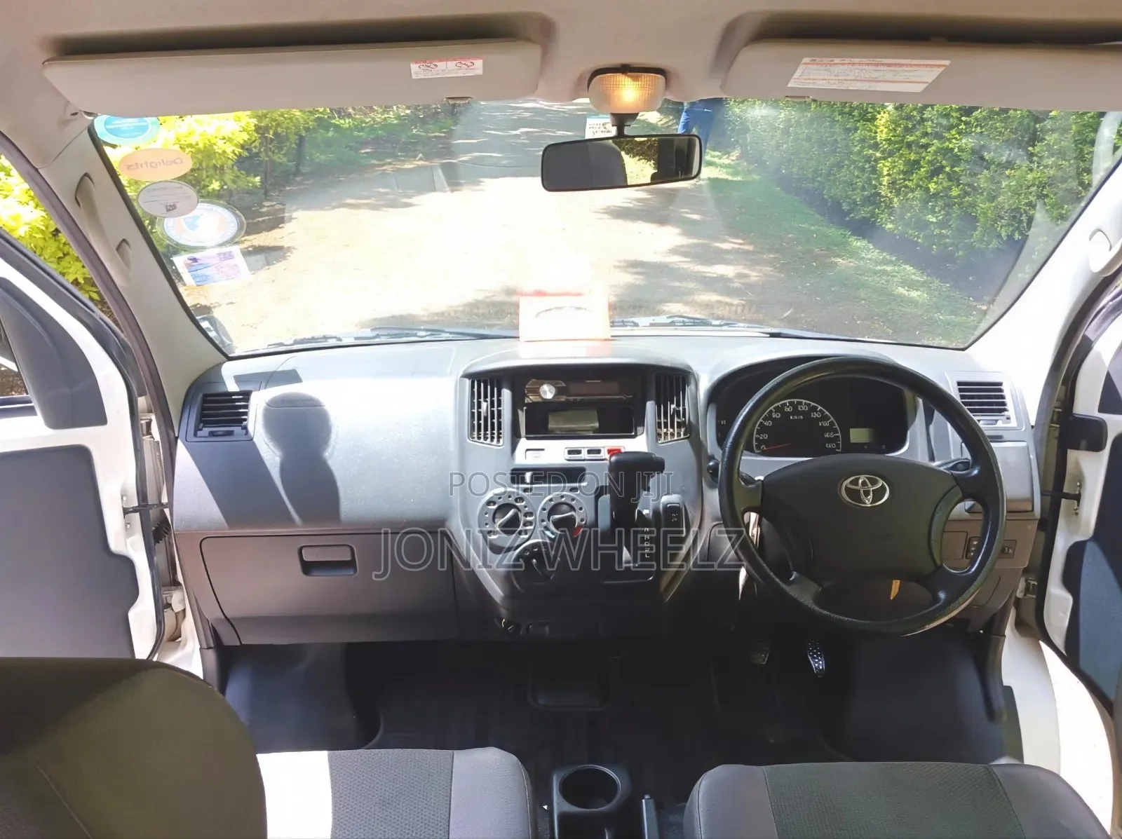Toyota TownAce 2016 White