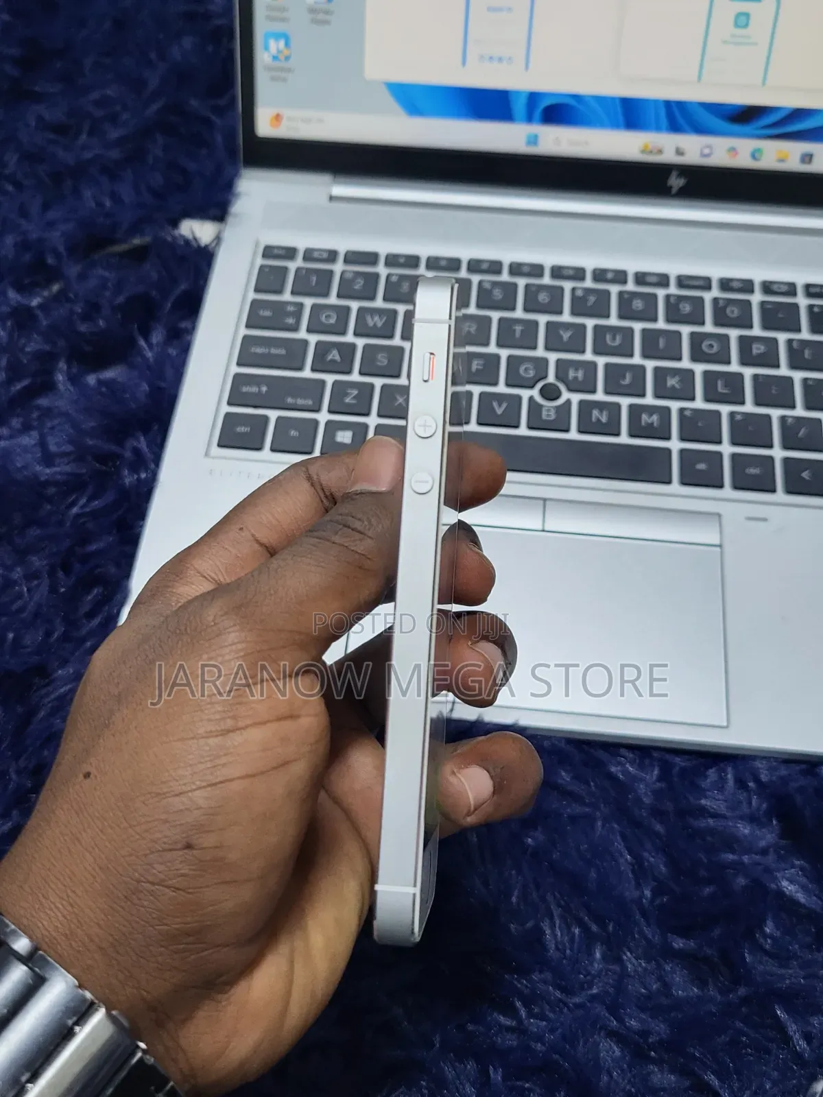 Apple iPhone 5s 16 GB White