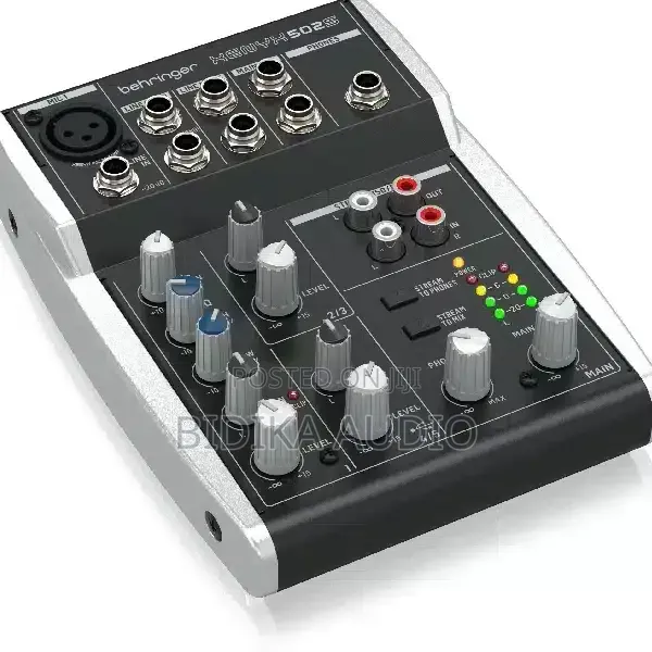 Behringer Xenyx 802s Mixer