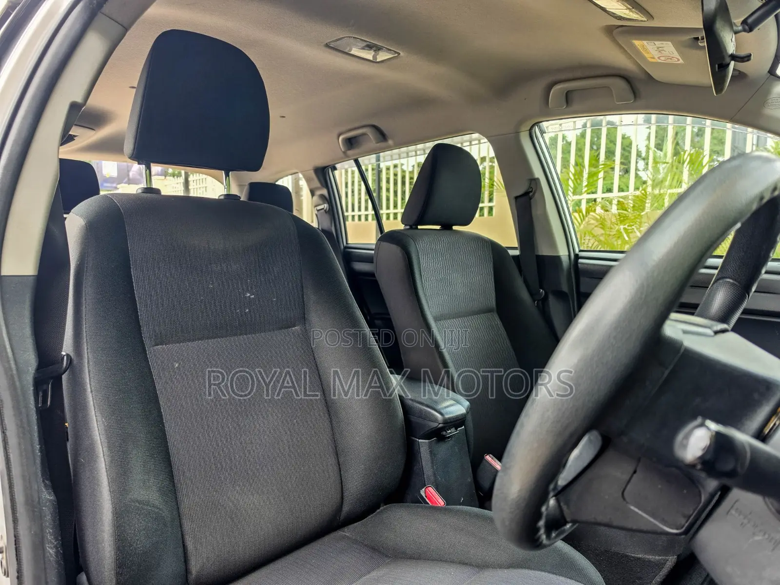 Toyota Corolla Fielder 1.5 Hybrid FWD 2020 Silver