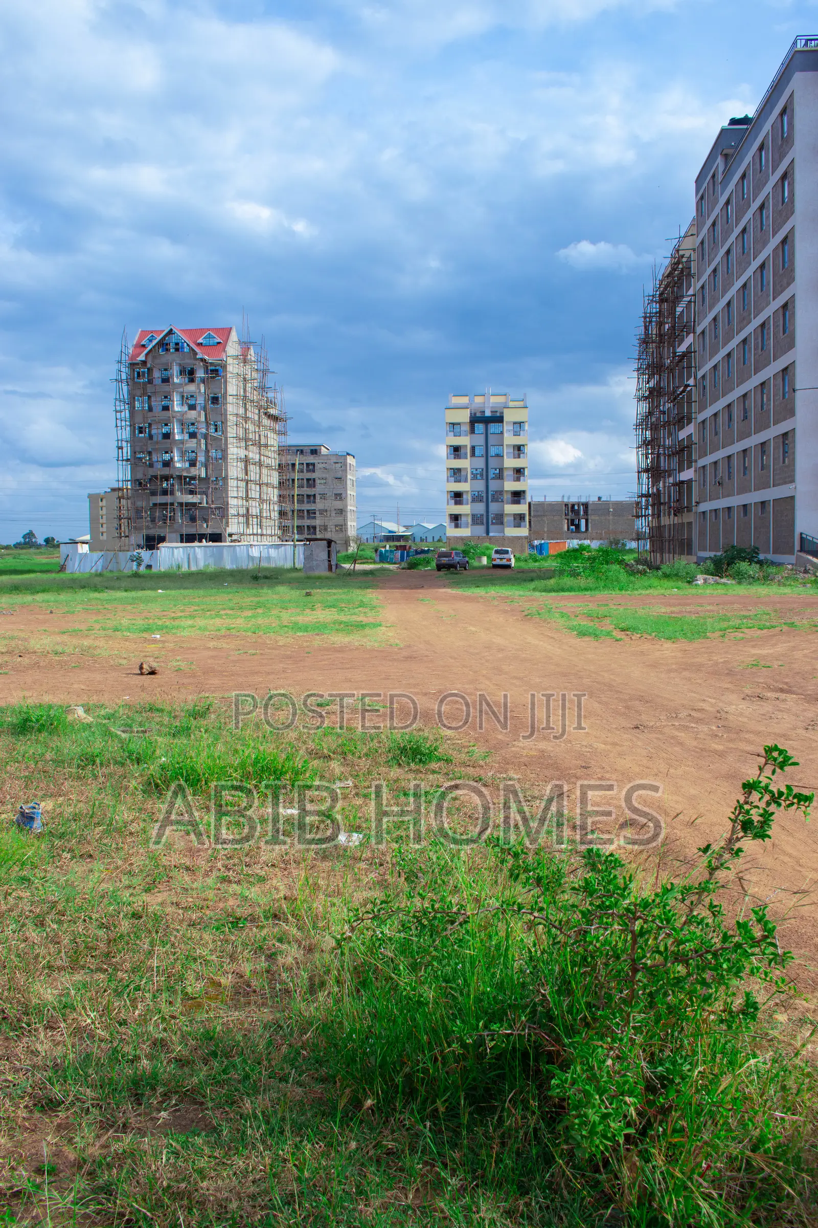 Prime Investment Plot for Sale Along Thika Road