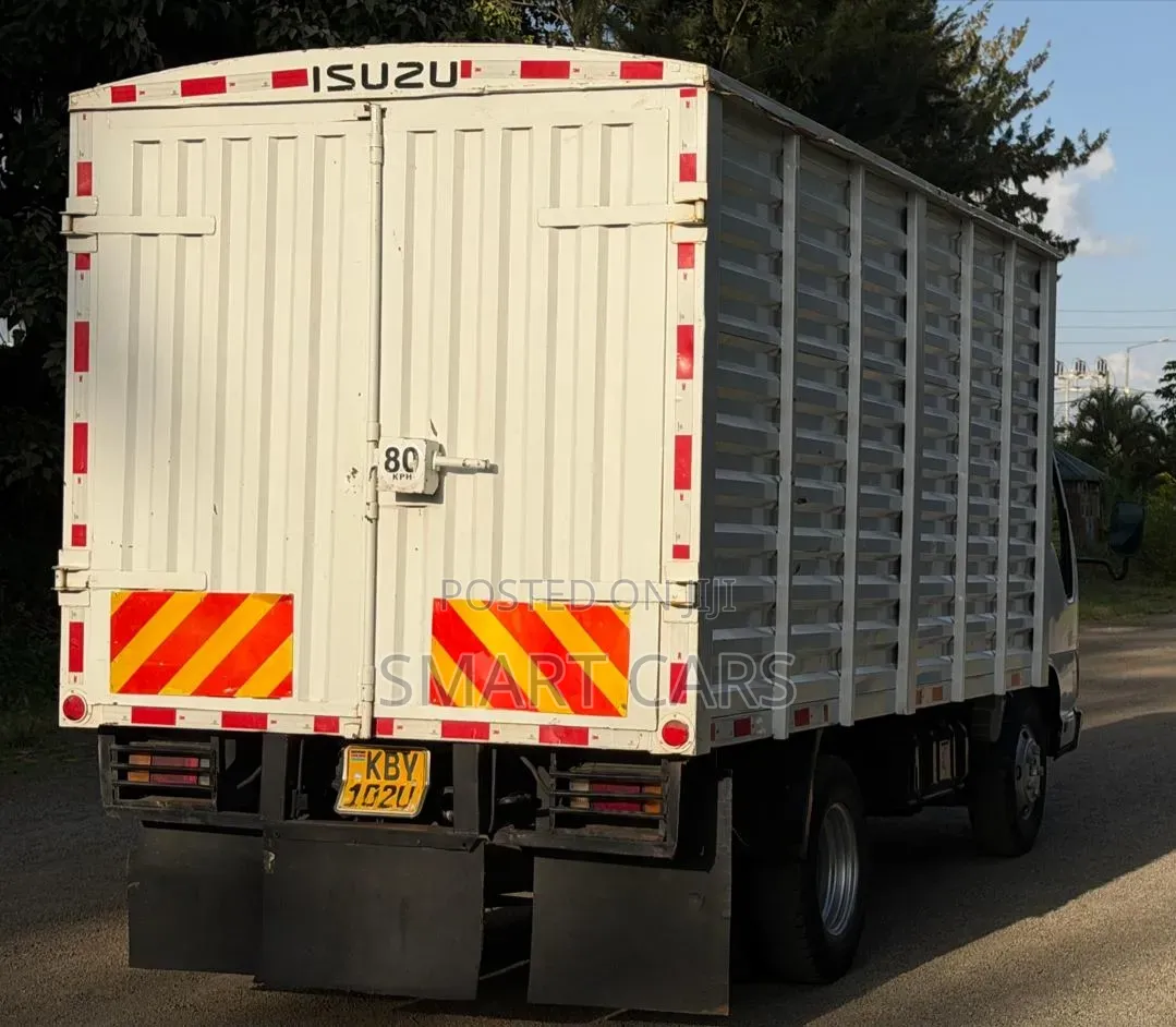 Isuzu NKR Local