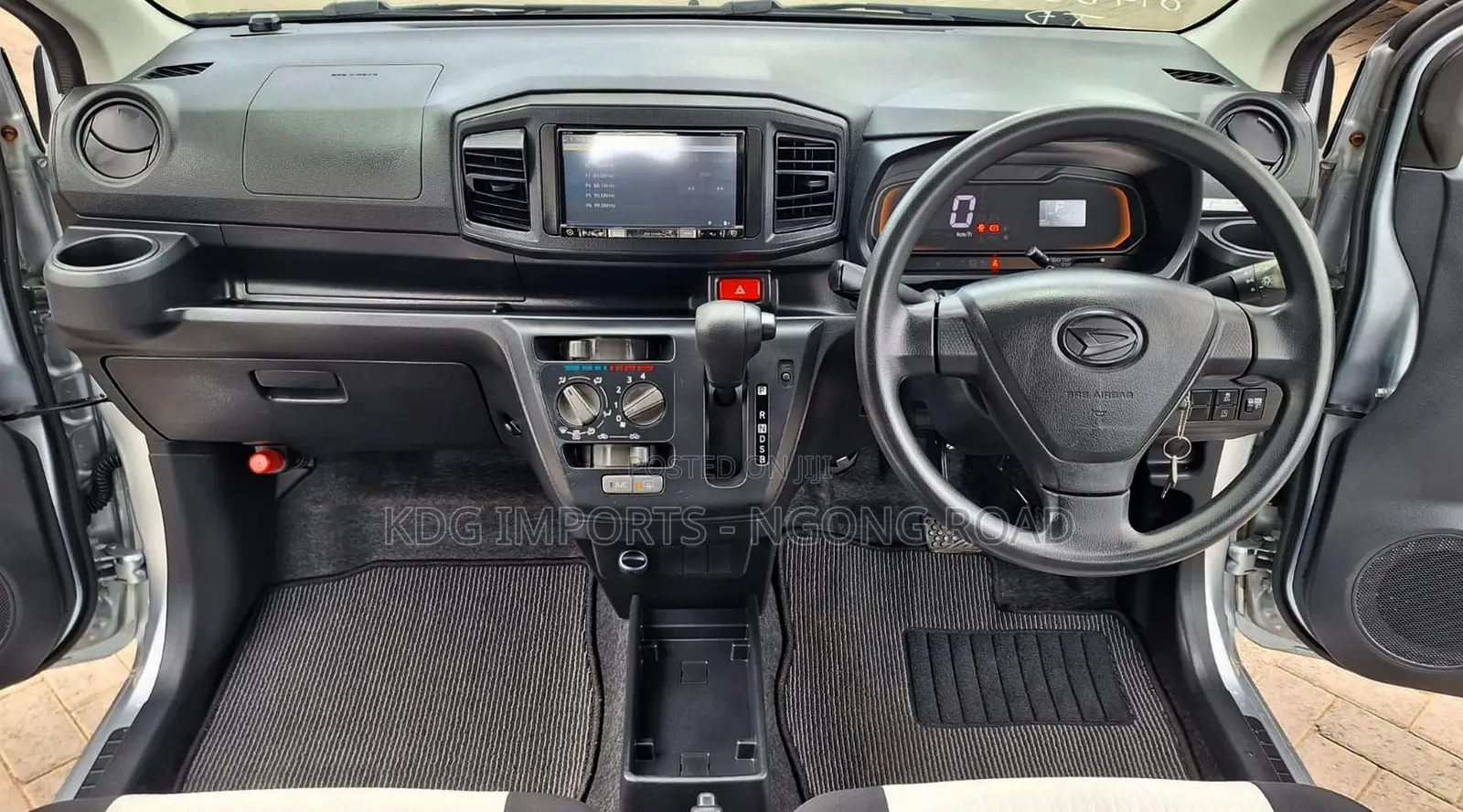 Daihatsu Mira 2019