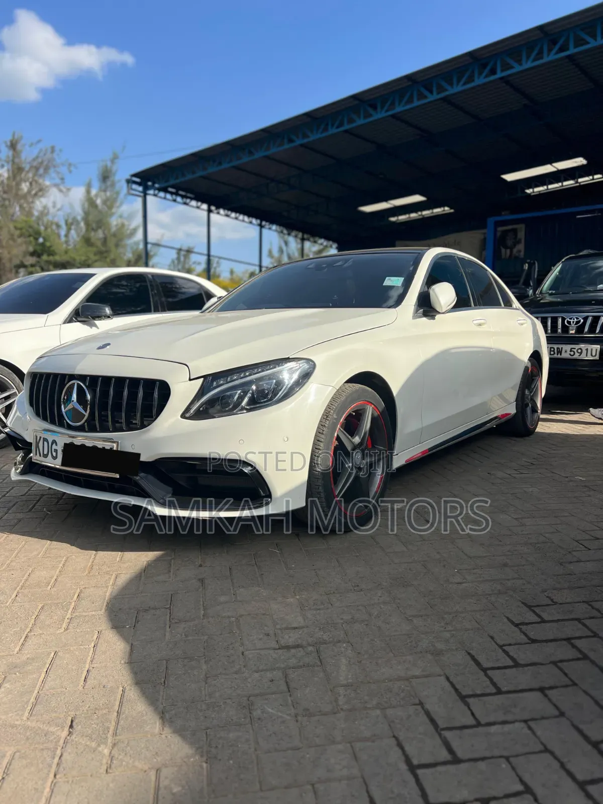 Mercedes-Benz C200 2016 White