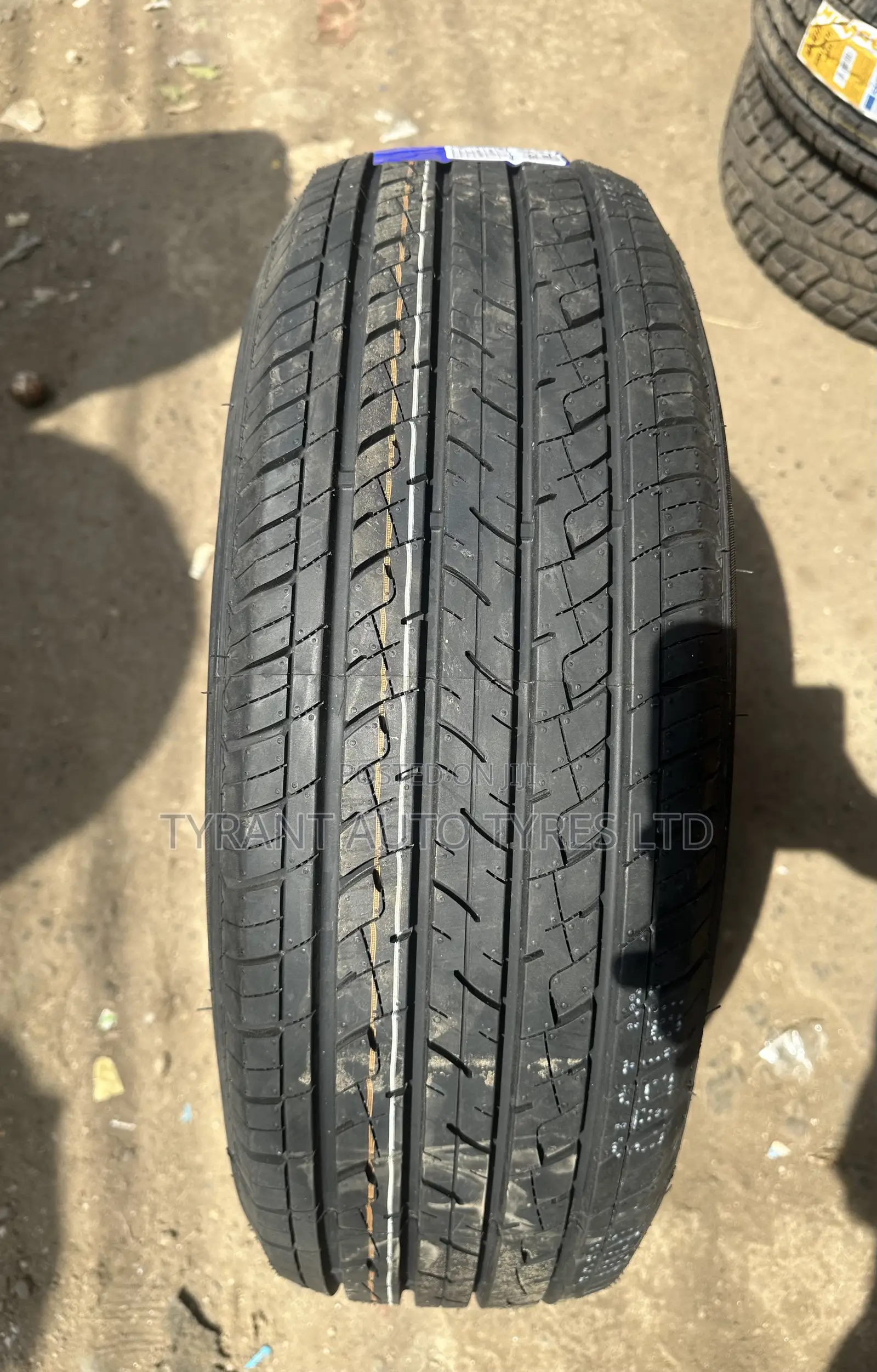 225/65r17 Goddard Tires