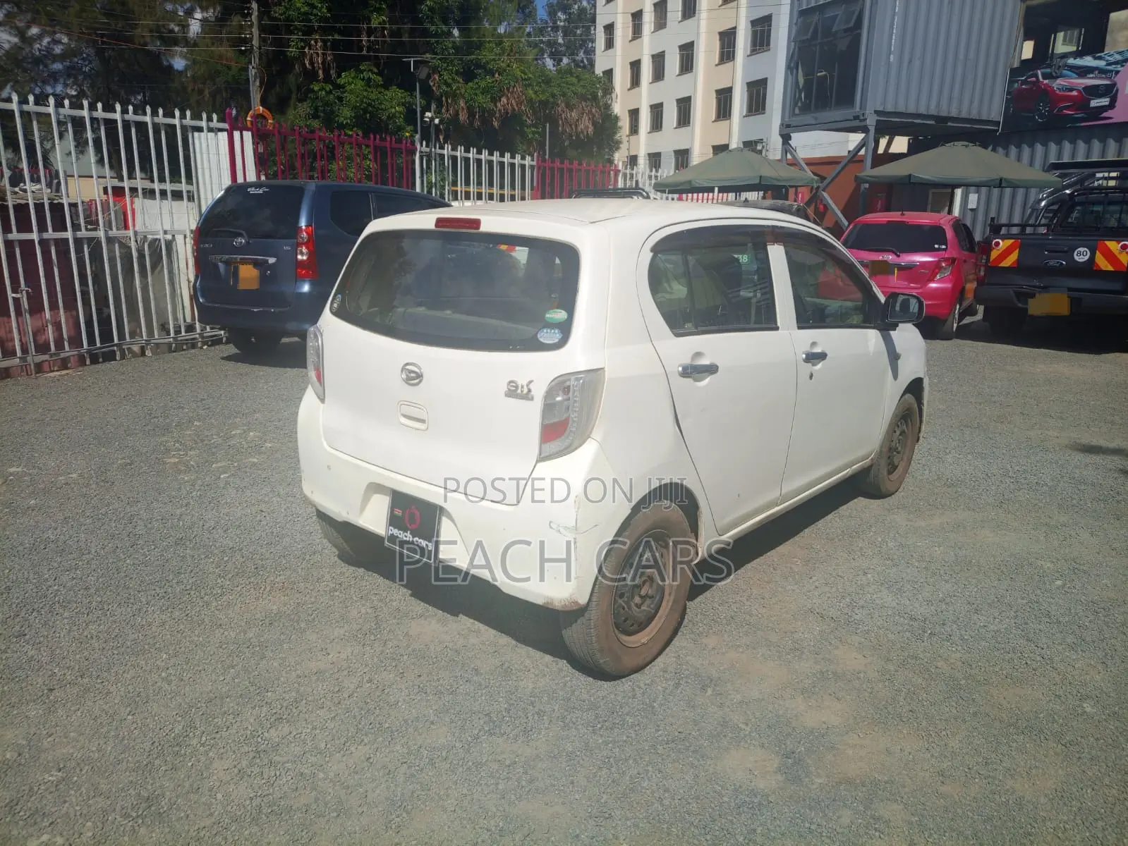 Daihatsu Mira 2015 White