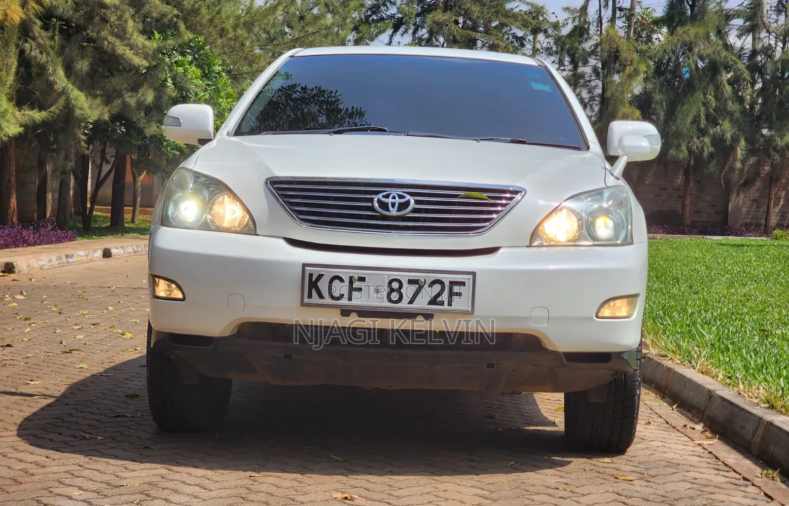 Toyota Harrier 2008 White