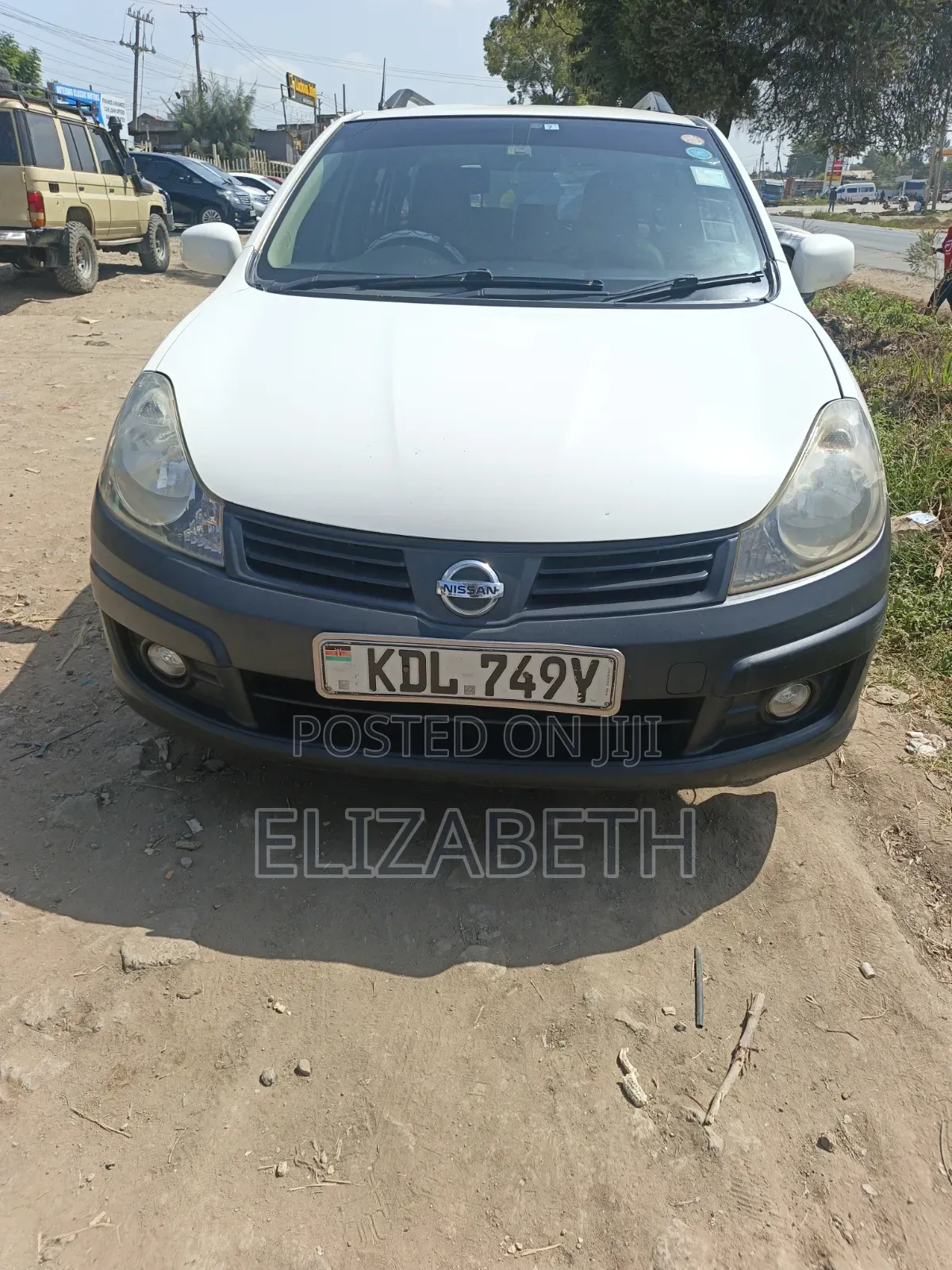 Nissan Advan 2015 White