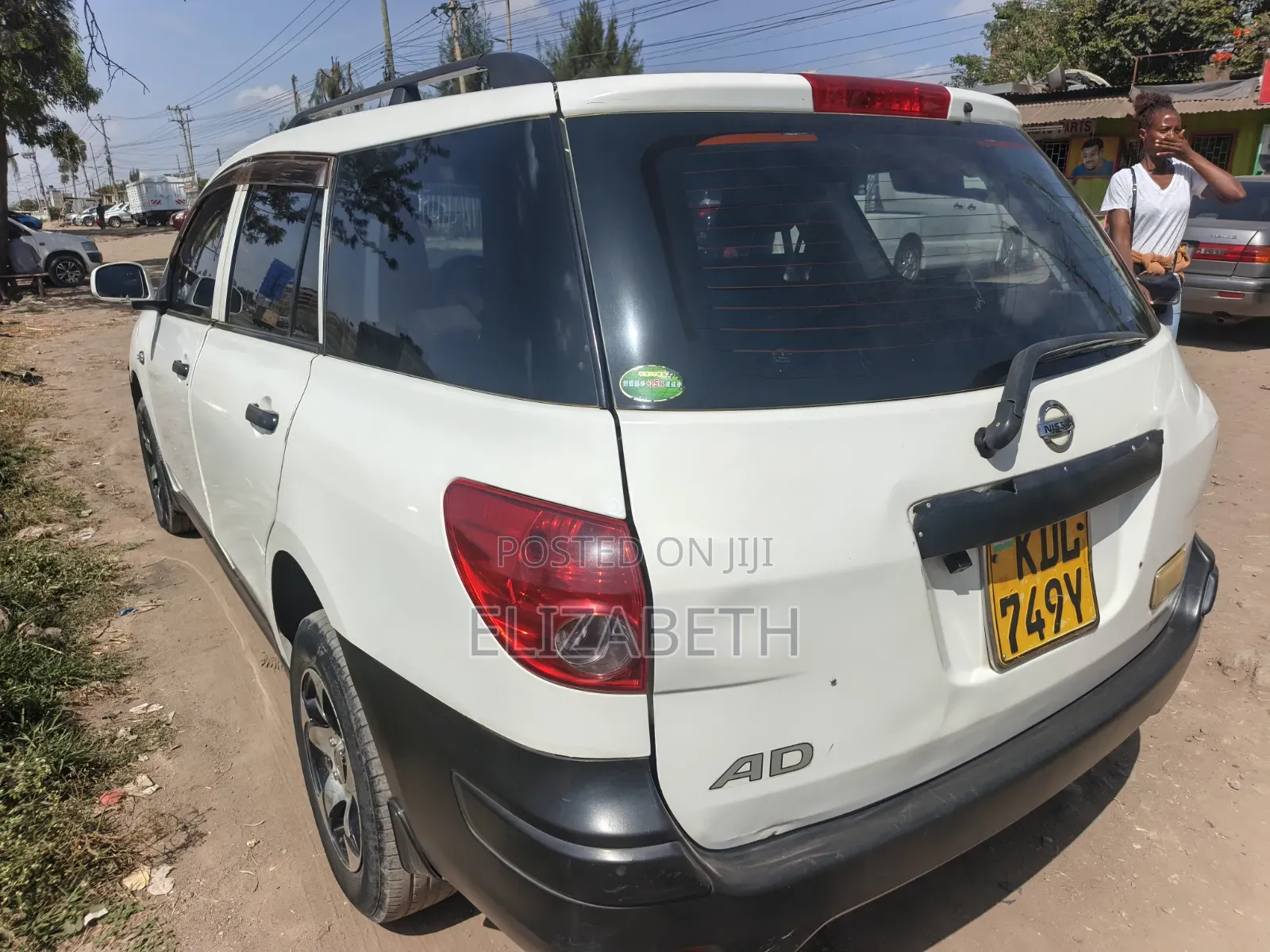 Nissan Advan 2015 White