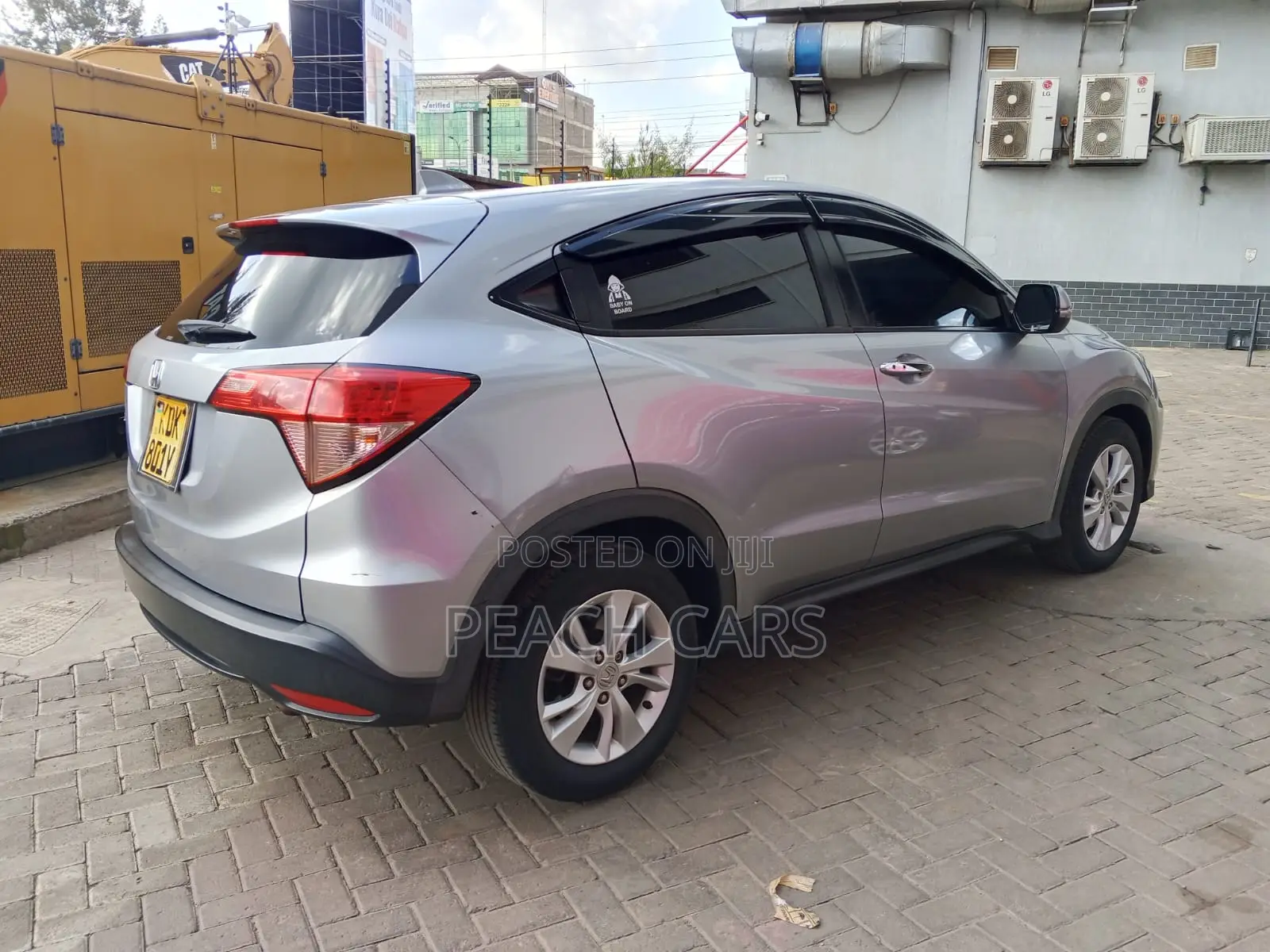 Honda Vezel 2017 Silver