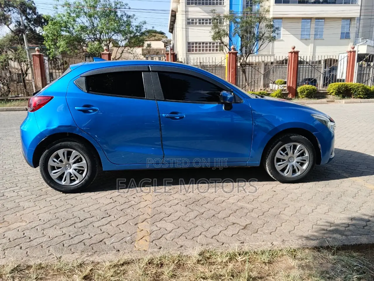Mazda Demio 2018 Blue