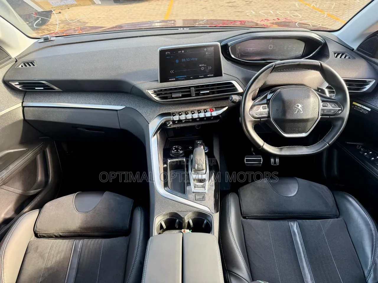 Peugeot 3008 2019 Brown