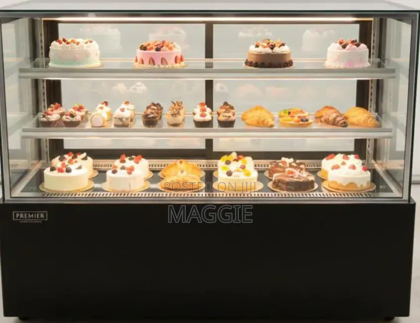 Cake Display Available