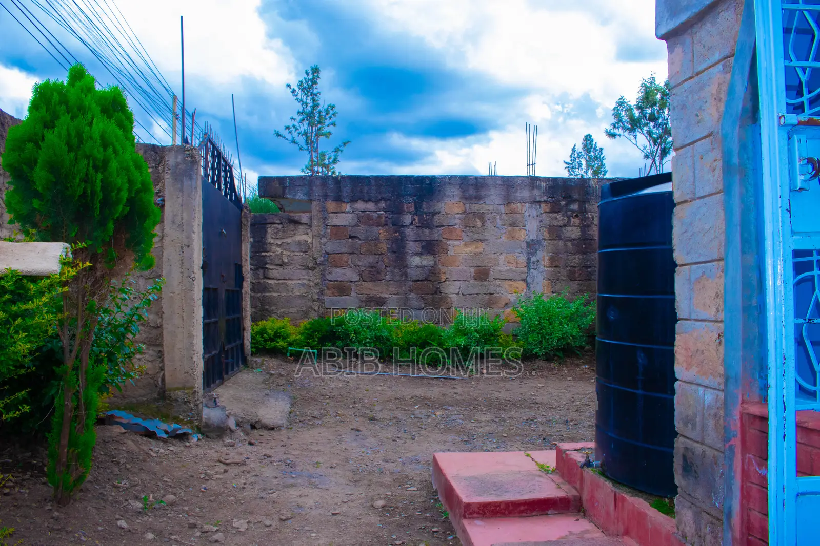 3bdrm Apartment in Joska, Kangundo Central for sale