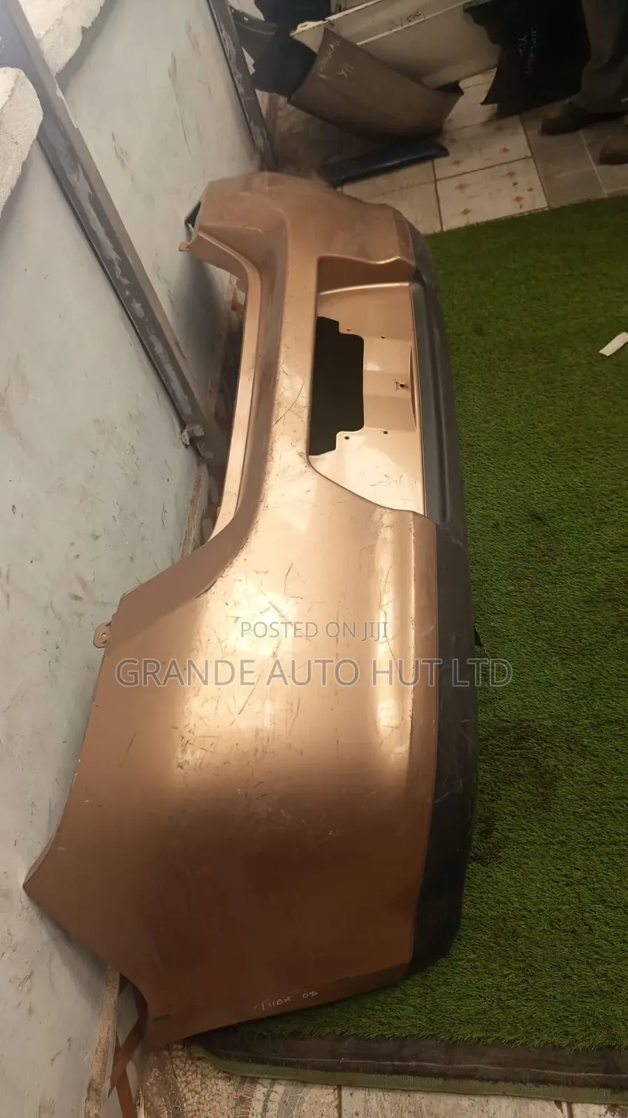 Nissan Tiida Bumper Rear