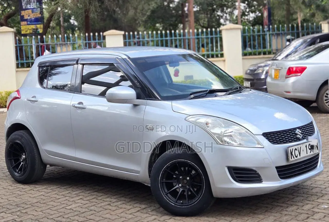 Suzuki Swift RS 2012 Silver
