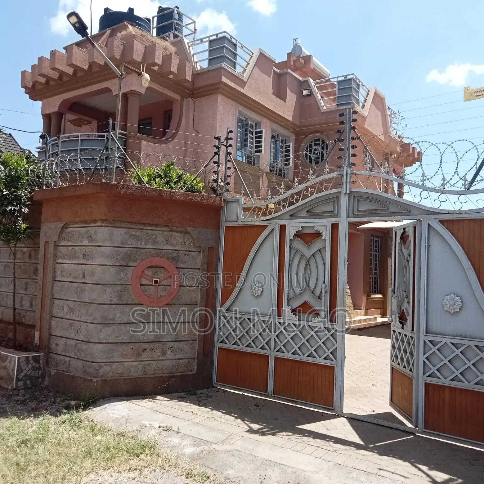 4bdrm Maisonette in Membley Estate for sale