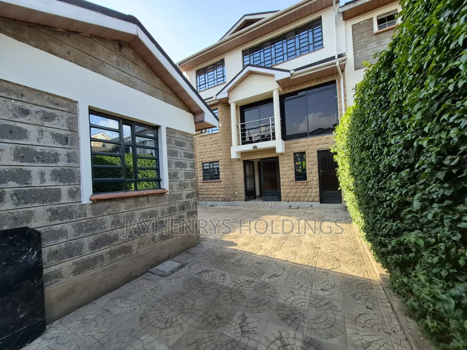 5bdrm House in Muthaiga North for rent