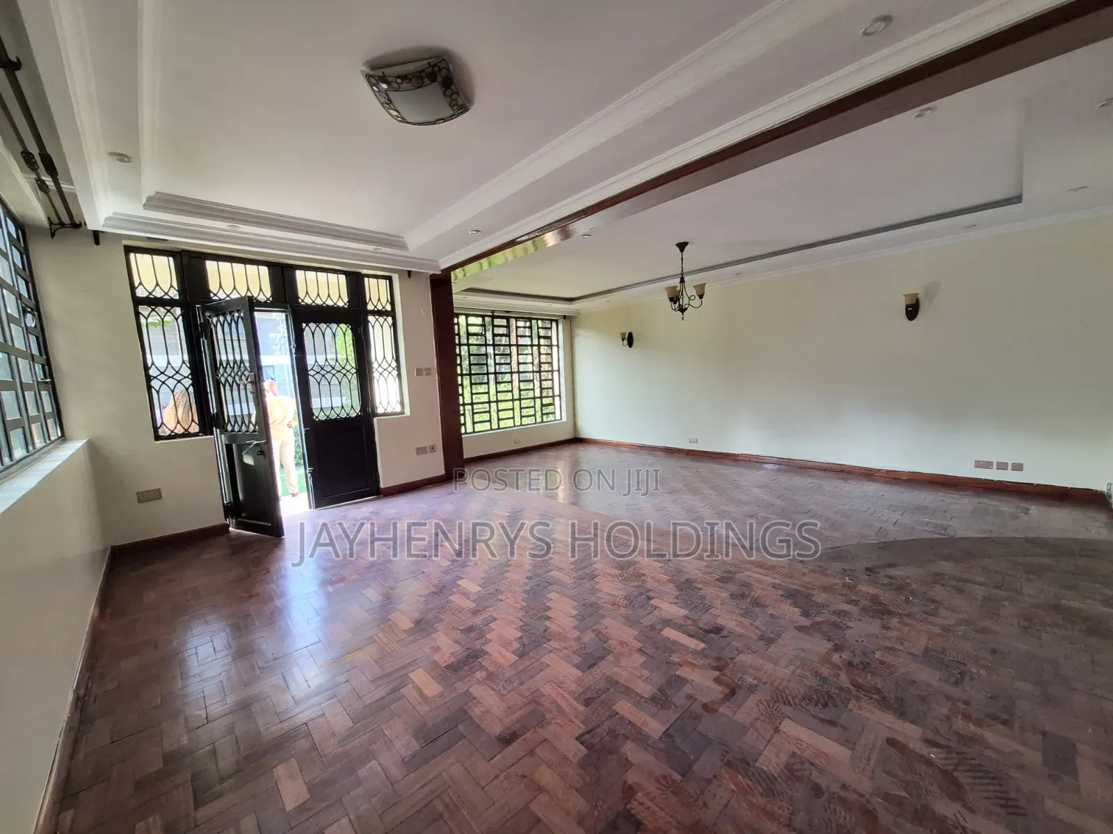 5bdrm House in Muthaiga North for rent