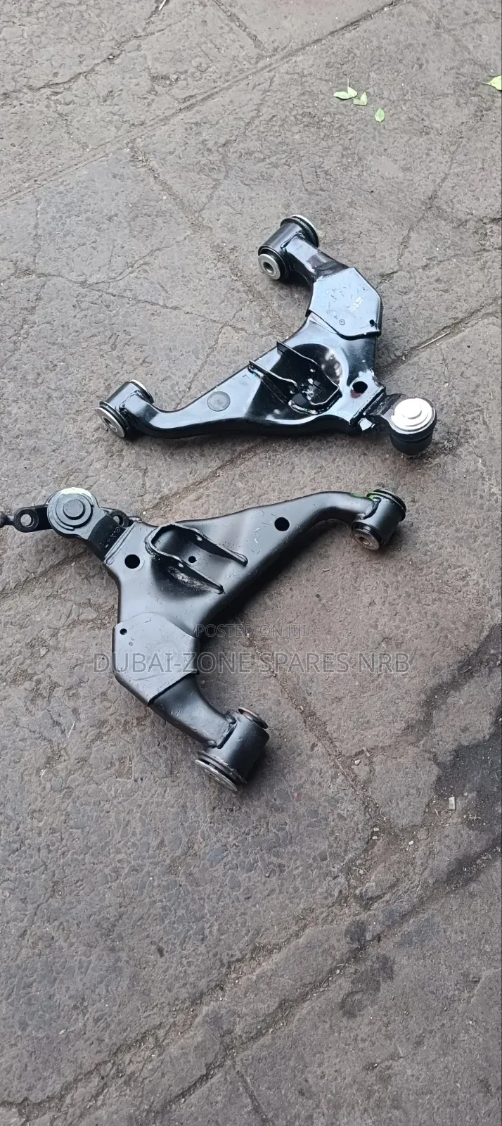 Lower Arms Fortuner, Surf, Revolution, Prado J150 Model 2016.