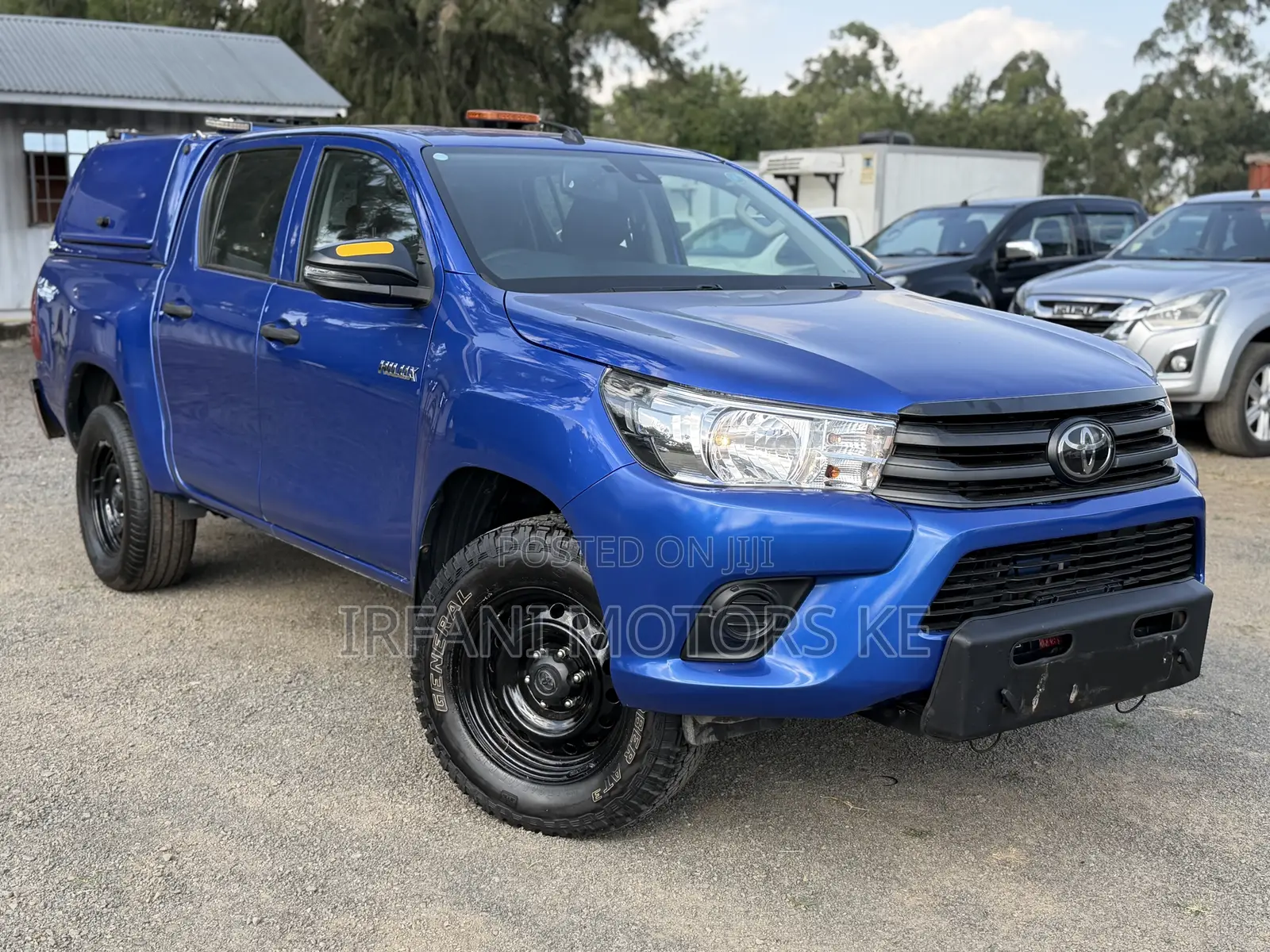 Toyota Hilux SR 4x4 2018 Blue