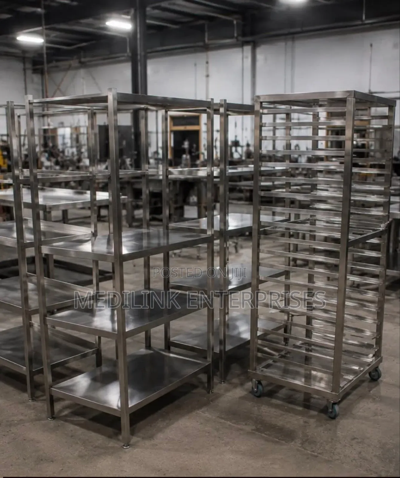 Customized Ss 304 Sanita Design Storage Racks