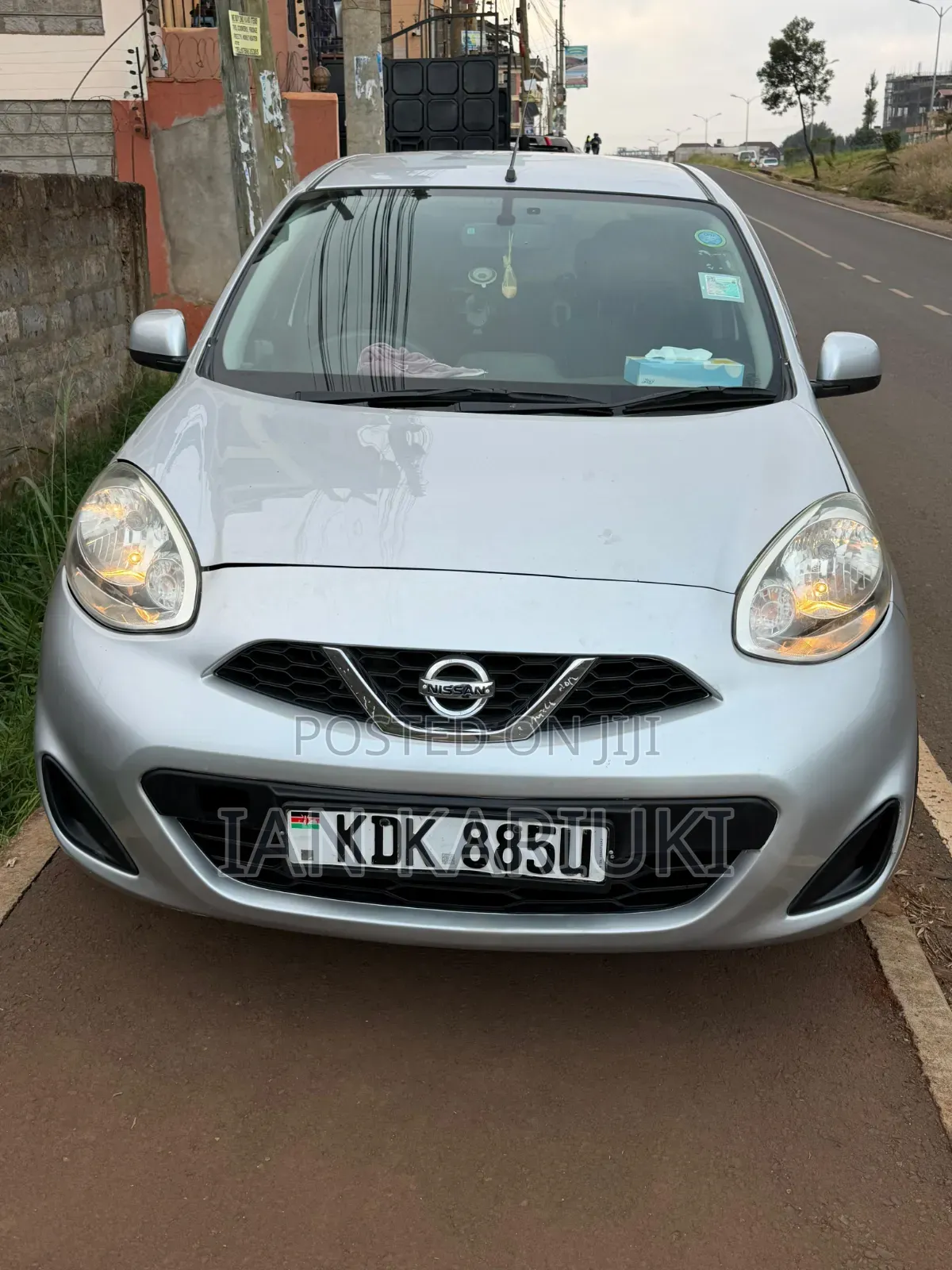 Nissan March 2015 Silver